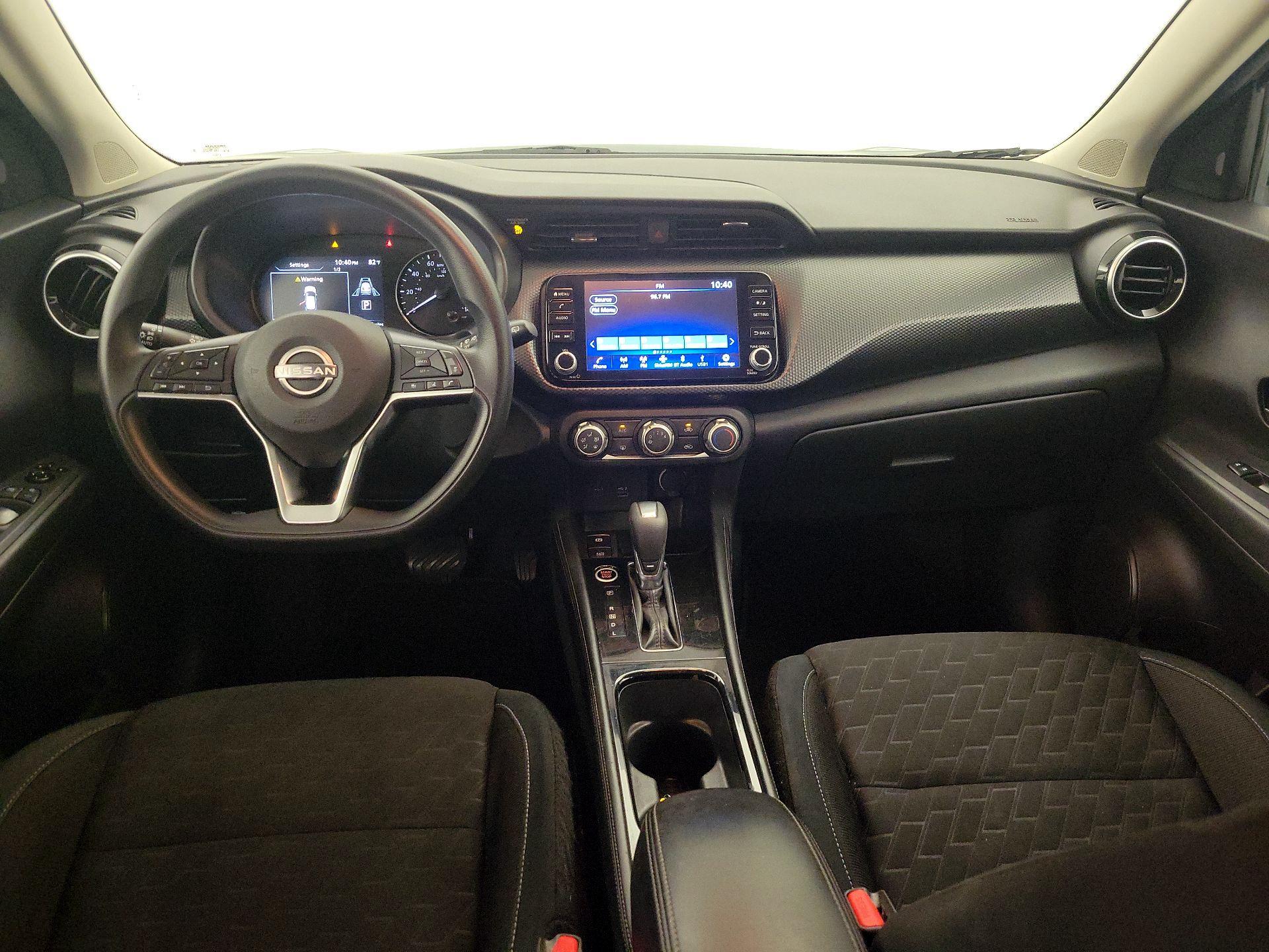 Thumbnail: 2023 Nissan Kicks - 9