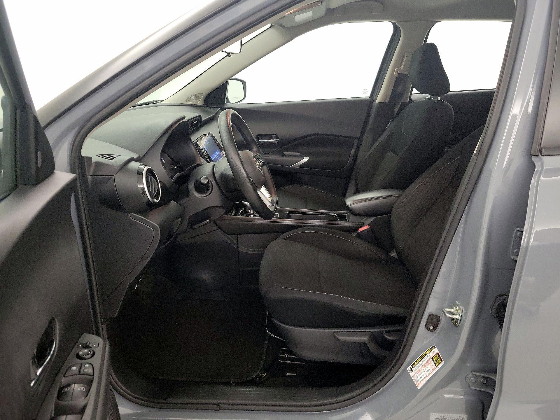 Thumbnail: 2023 Nissan Kicks - 11