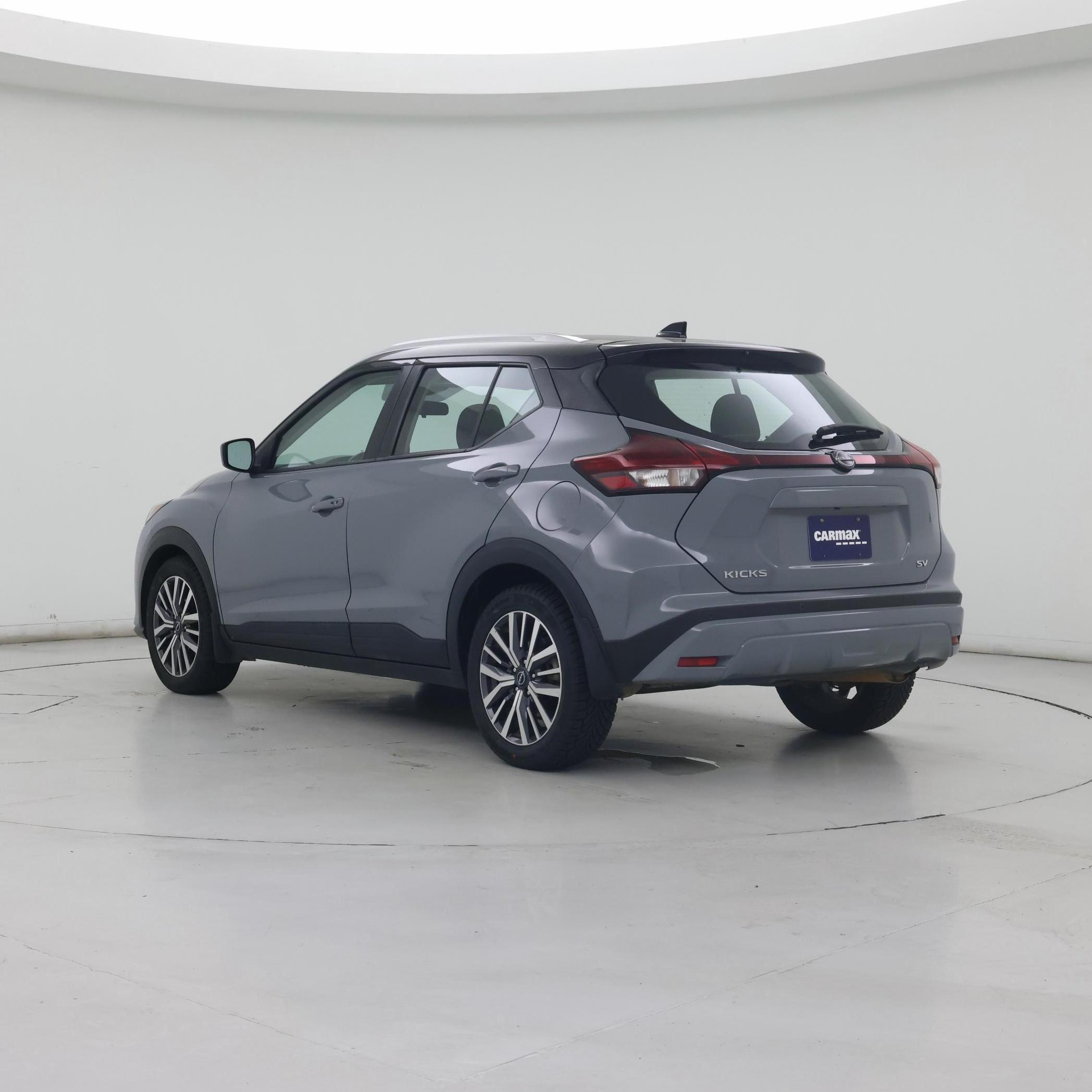 Thumbnail: 2023 Nissan Kicks - 2