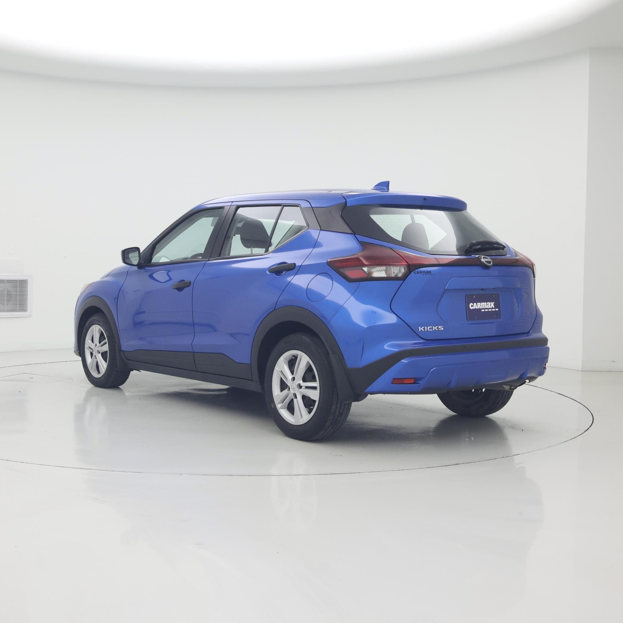 Thumbnail: 2024 Nissan Kicks - 2