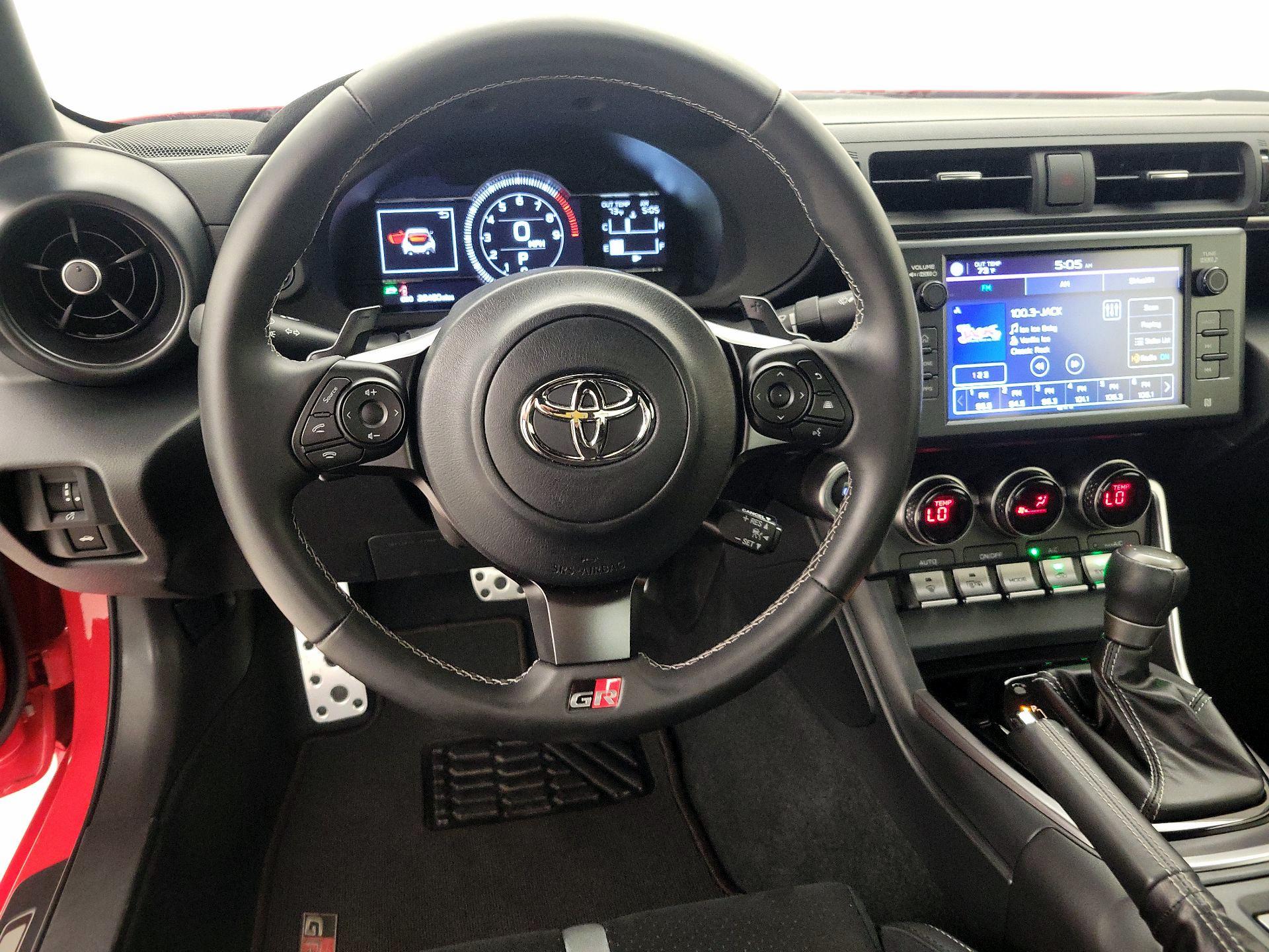 Thumbnail: 2024 Toyota GR86 - 10