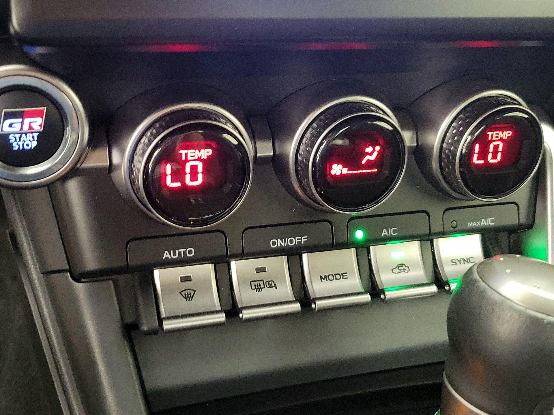 Thumbnail: 2024 Toyota GR86 - 16