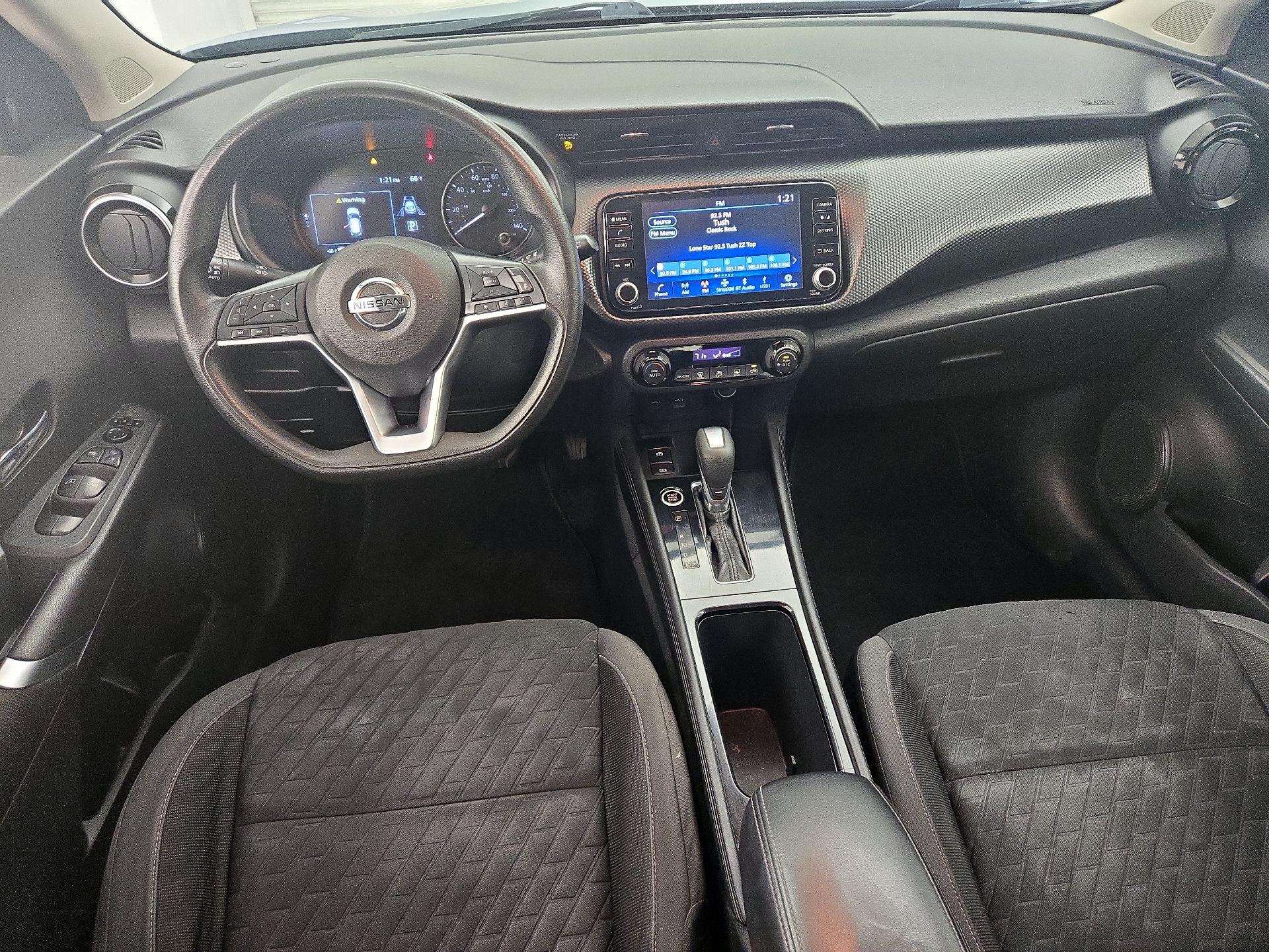 Thumbnail: 2021 Nissan Kicks - 9