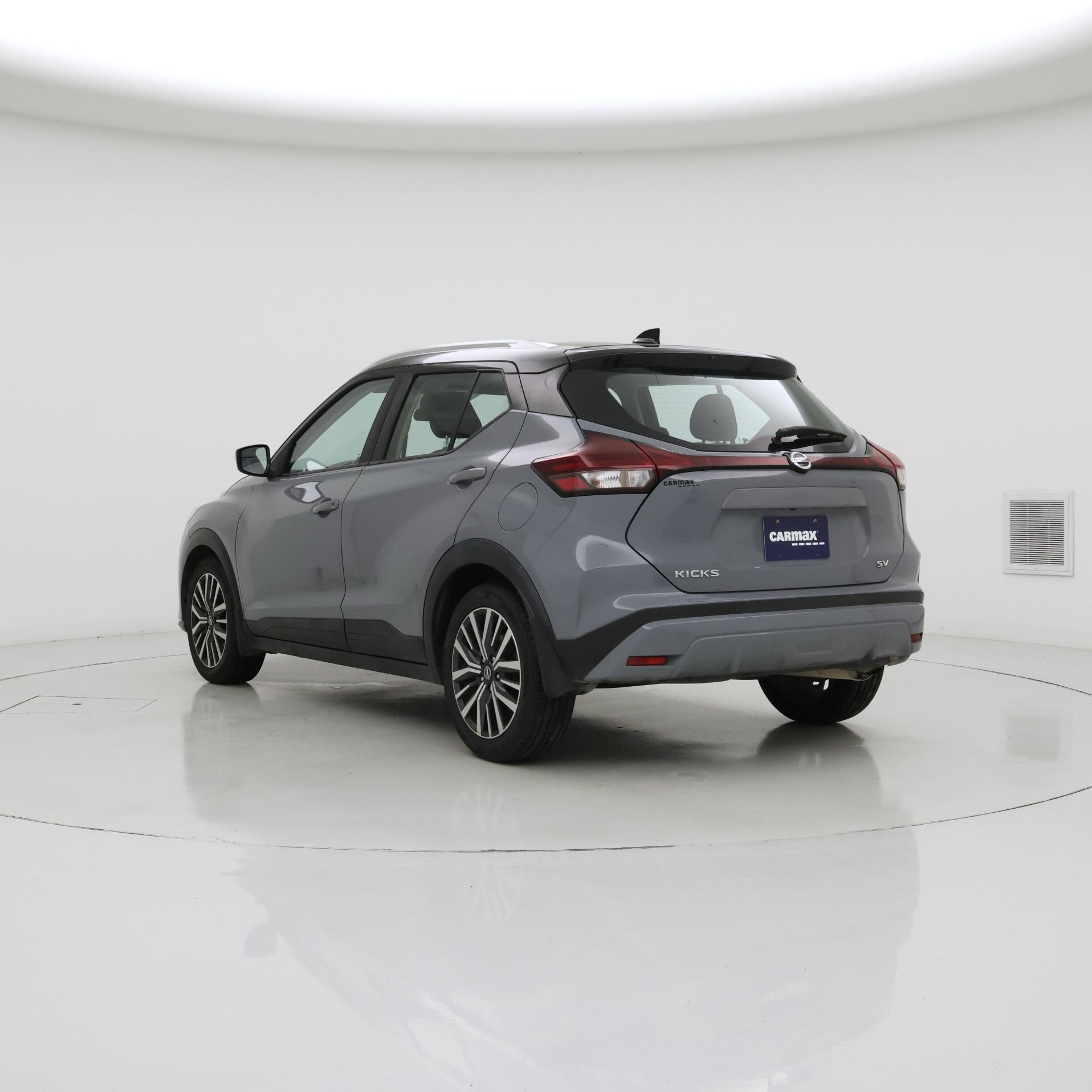 Thumbnail: 2021 Nissan Kicks - 2