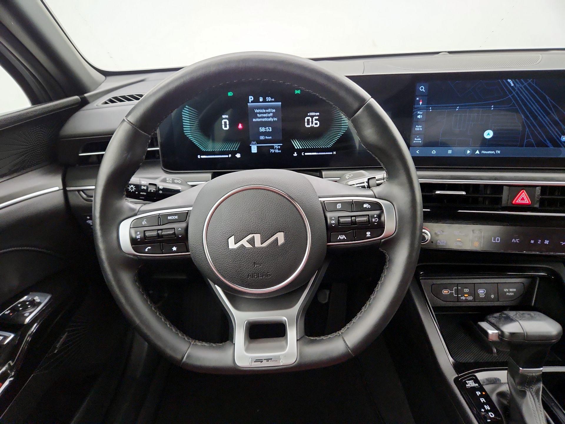 Thumbnail: 2025 Kia K5 - 10