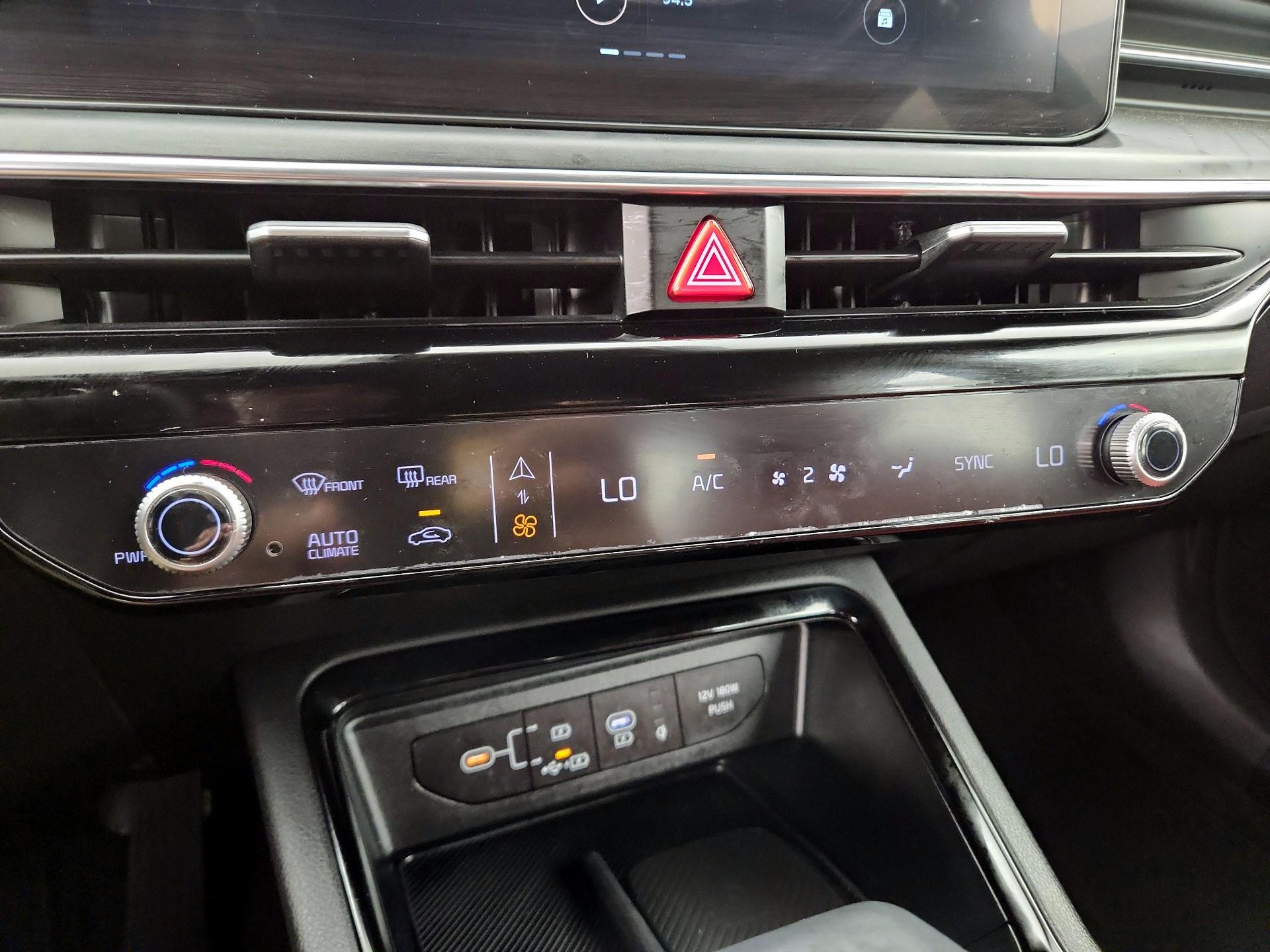 Thumbnail: 2025 Kia K5 - 17