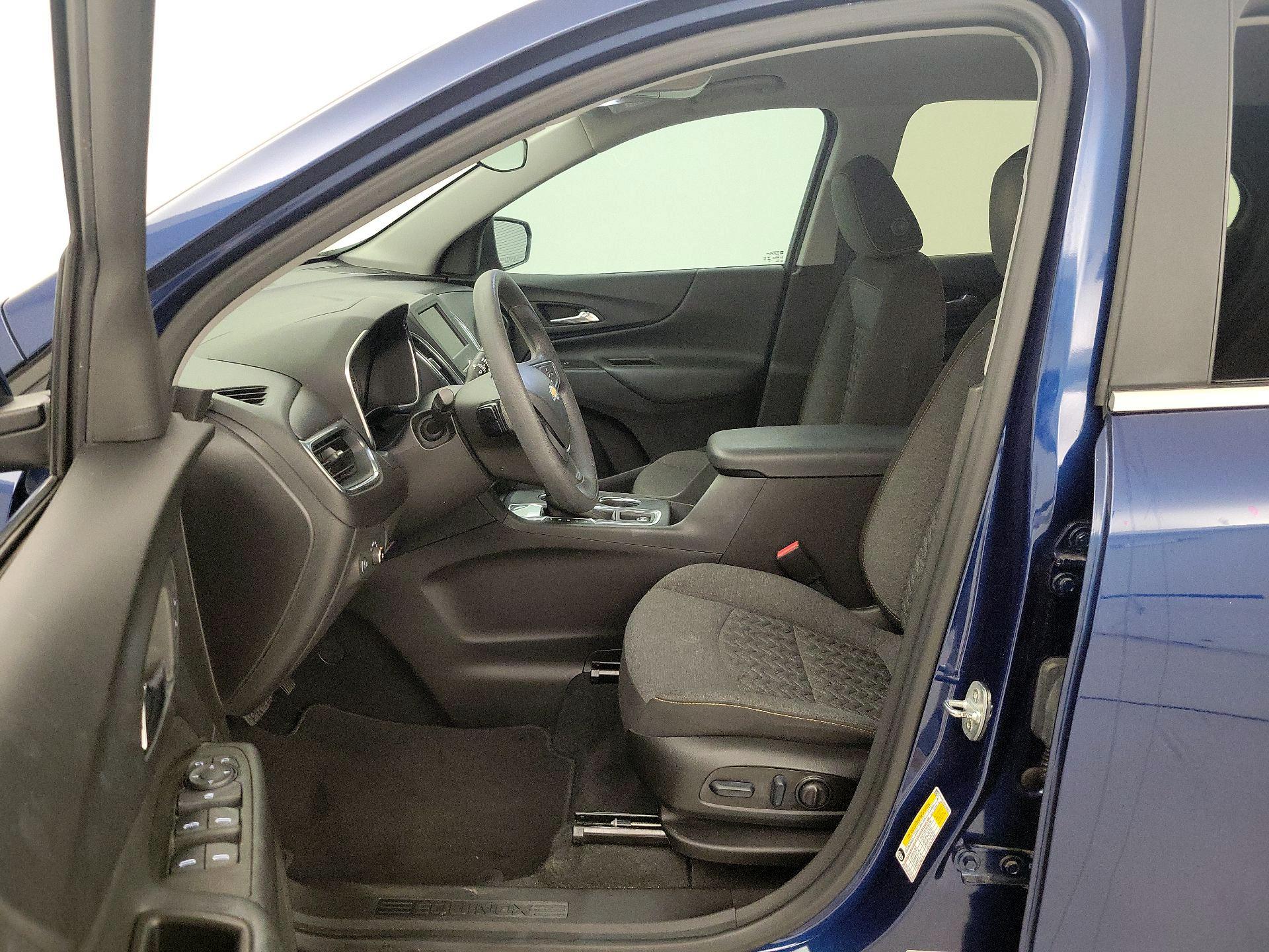 Thumbnail: 2023 Chevrolet Equinox - 11