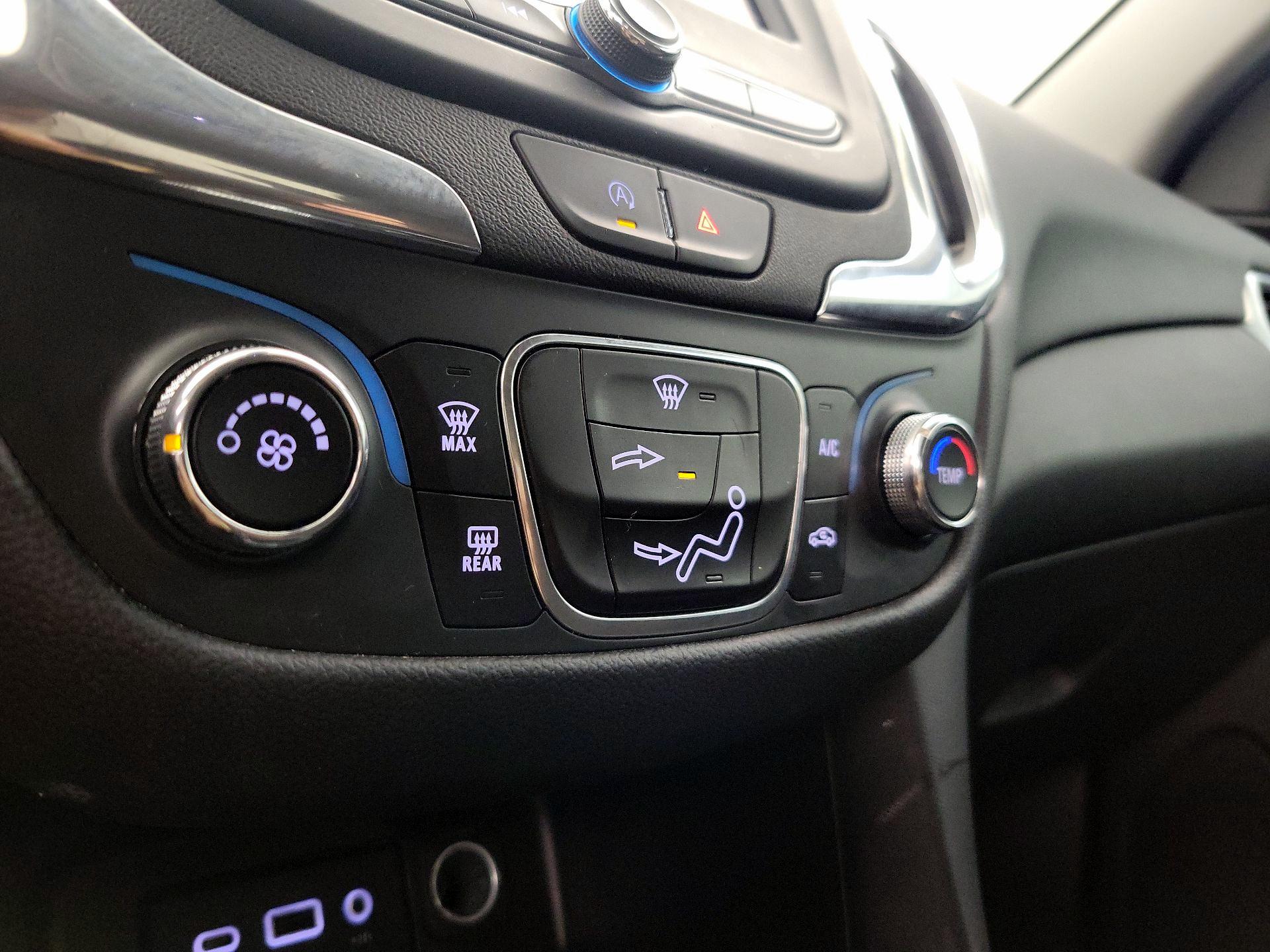 Thumbnail: 2023 Chevrolet Equinox - 16