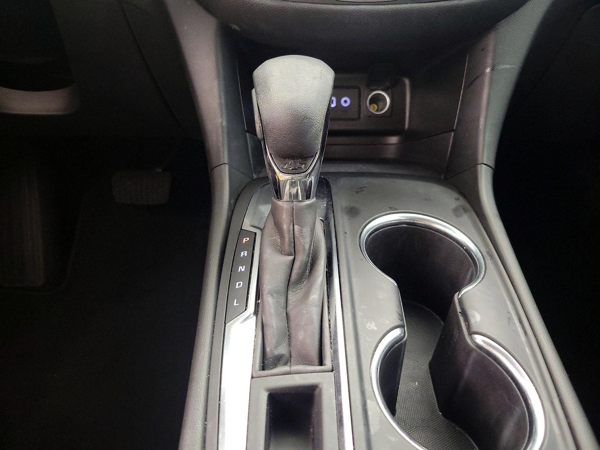 Thumbnail: 2023 Chevrolet Equinox - 17