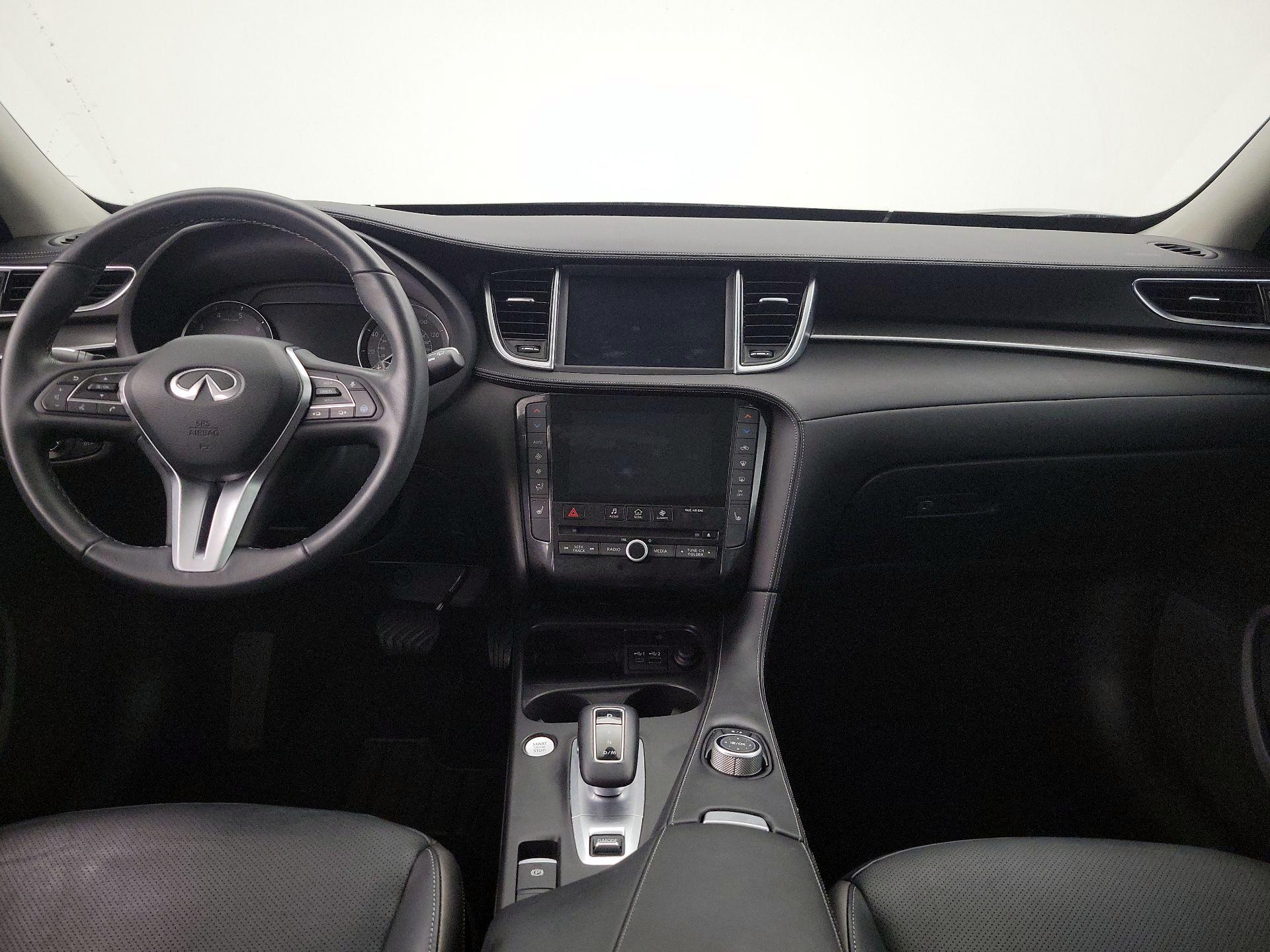 Thumbnail: 2023 INFINITI QX50 - 9