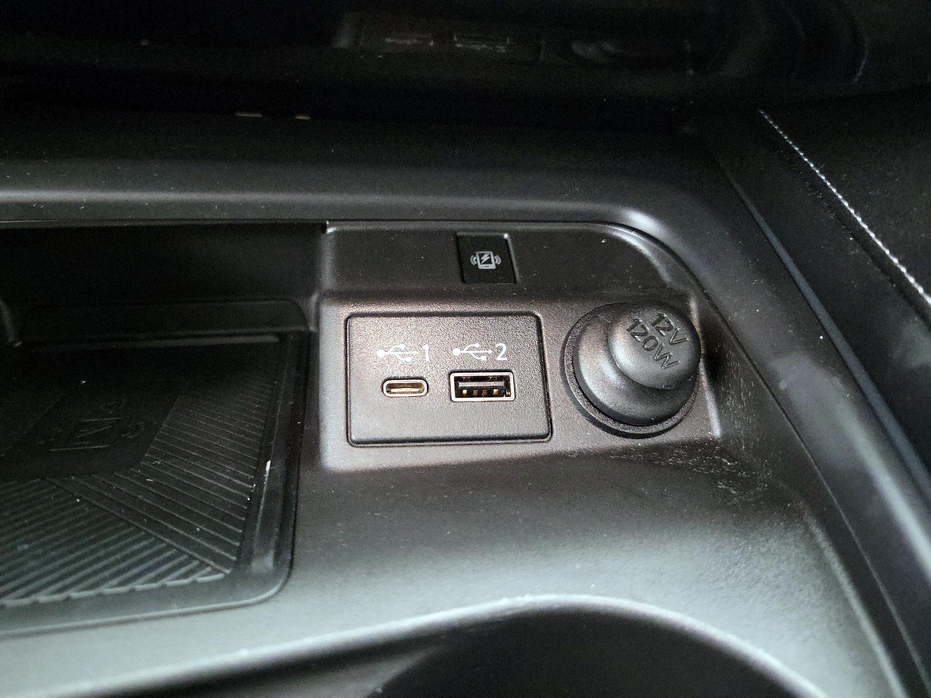 Thumbnail: 2023 INFINITI QX50 - 18