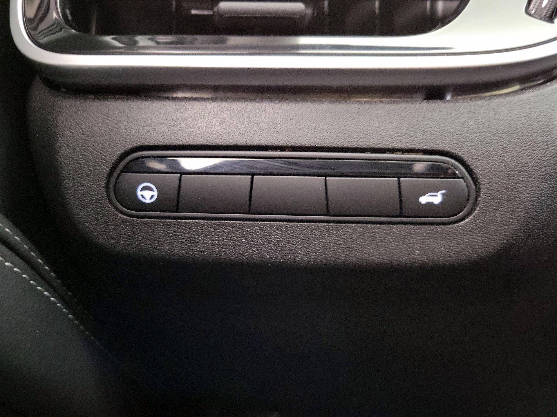 Thumbnail: 2023 INFINITI QX60 - 13