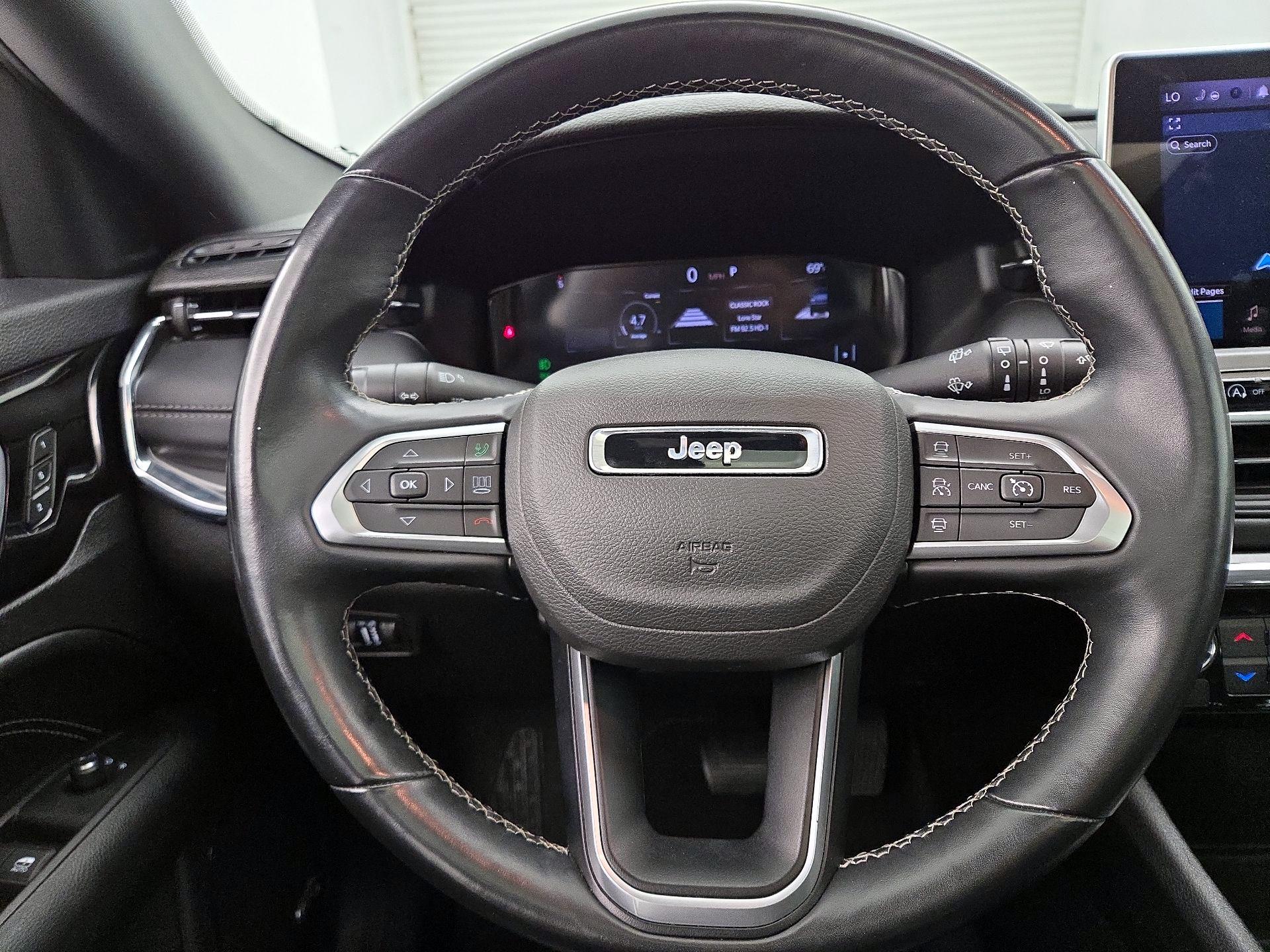 Thumbnail: 2022 Jeep Compass - 10