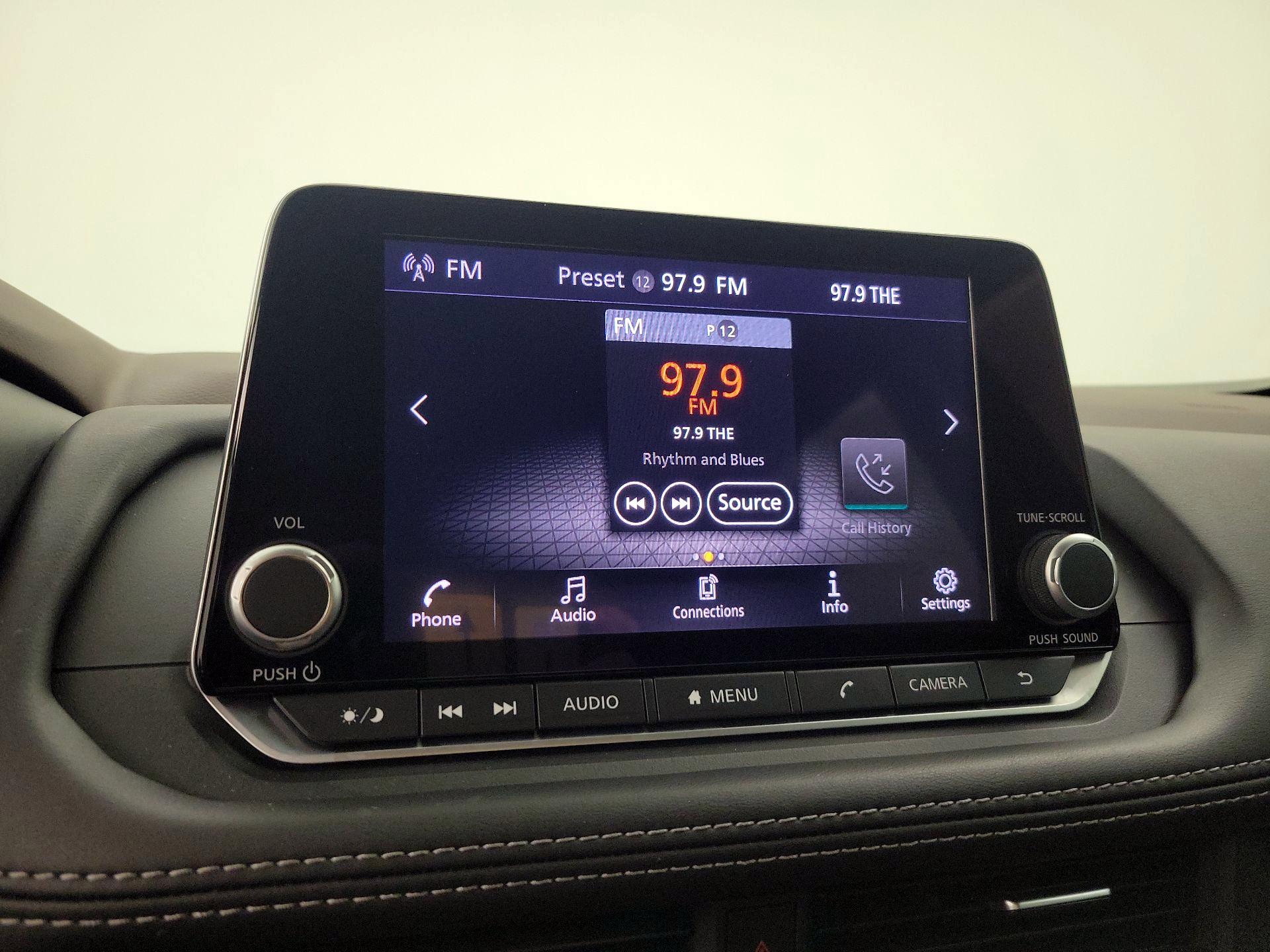 Thumbnail: 2023 Nissan Rogue - 15