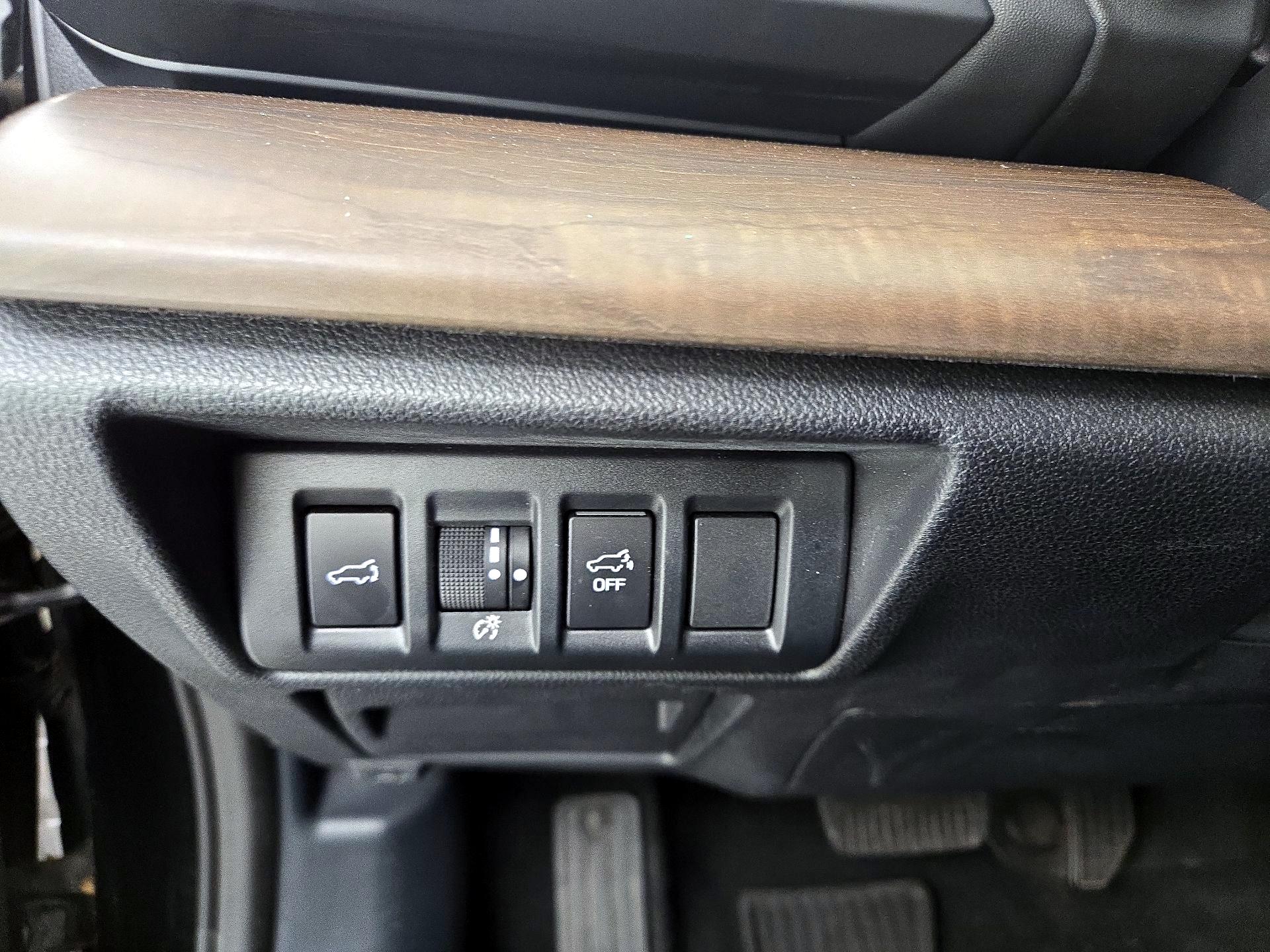 Thumbnail: 2022 Subaru Outback - 13