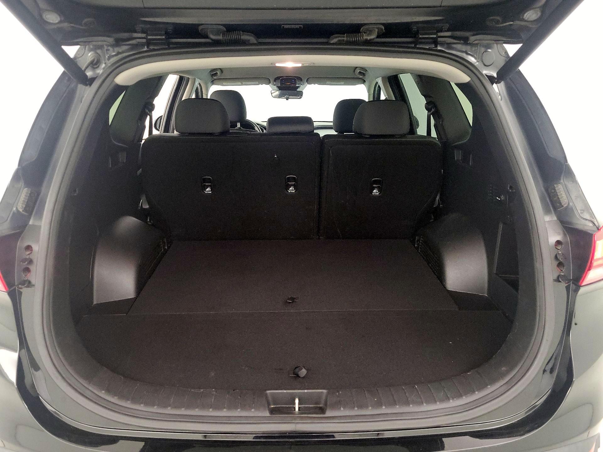 Thumbnail: 2023 Hyundai Santa Fe - 19