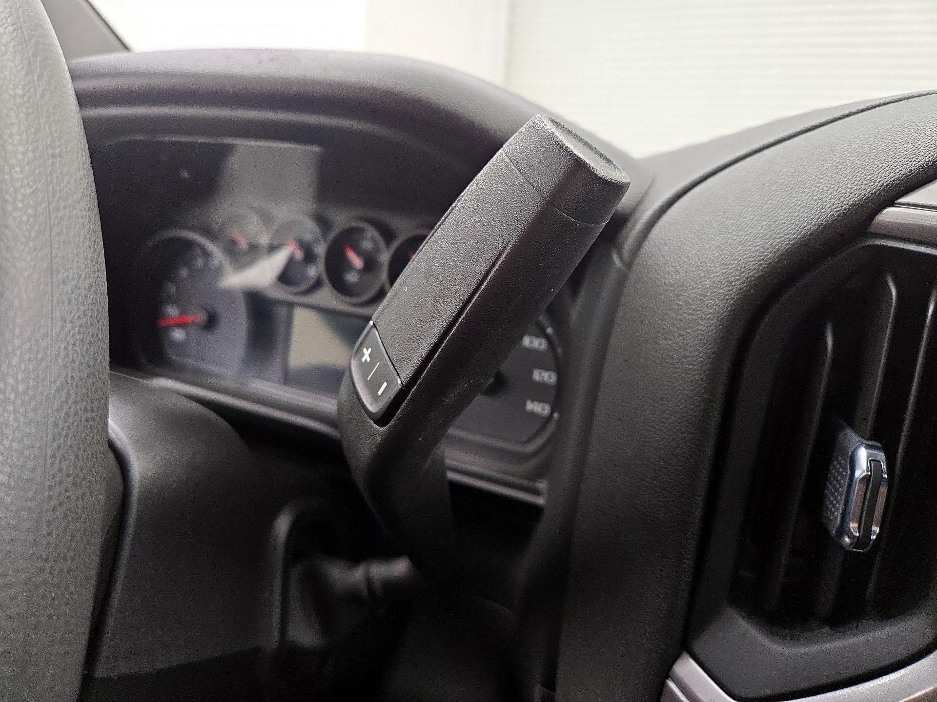 Thumbnail: 2023 Chevrolet Silverado 1500 - 17