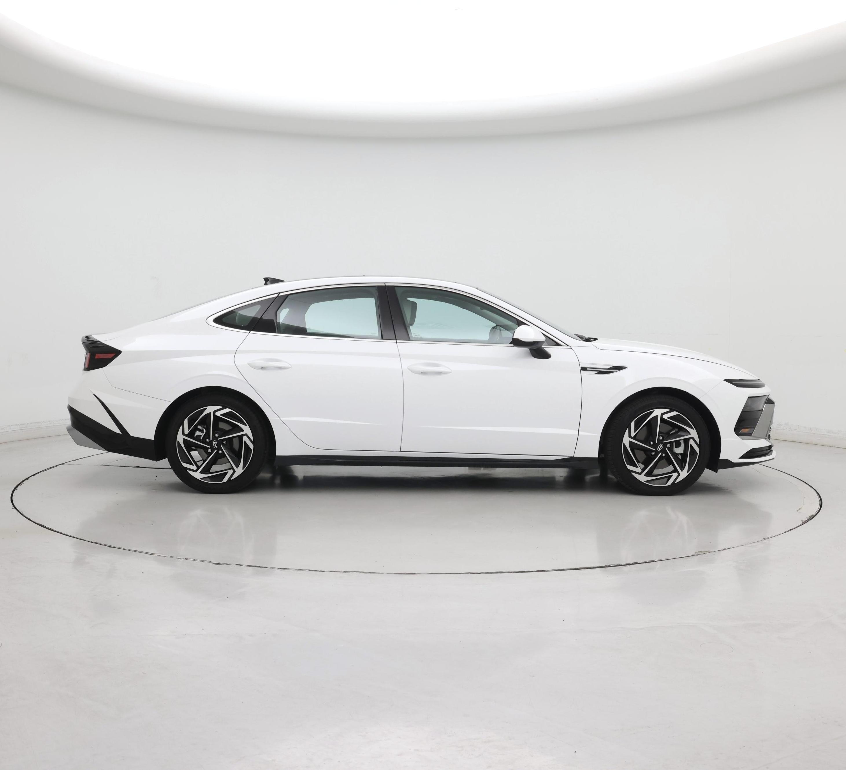Thumbnail: 2024 Hyundai Sonata - 7