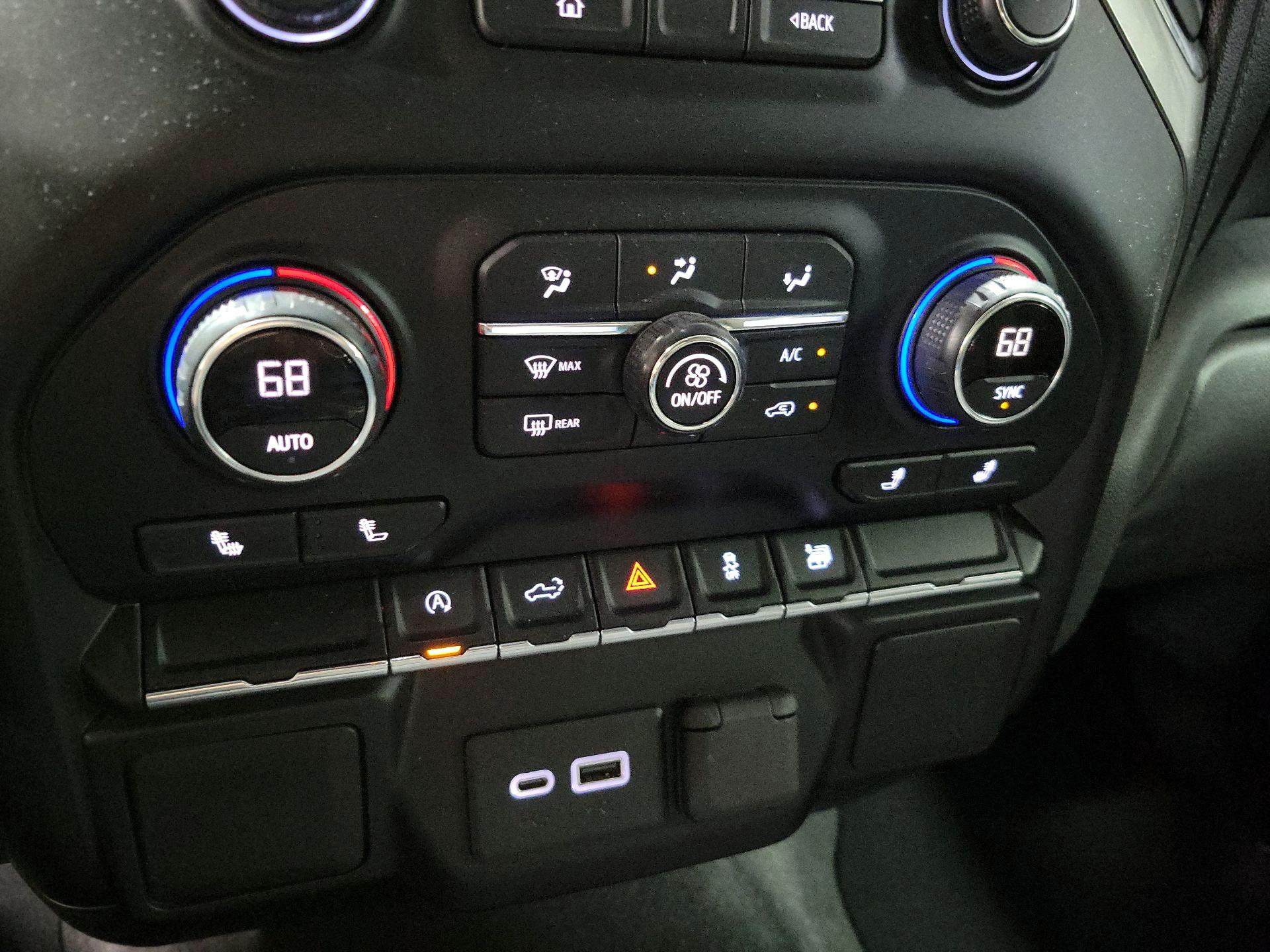 Thumbnail: 2020 Chevrolet Silverado 1500 - 16