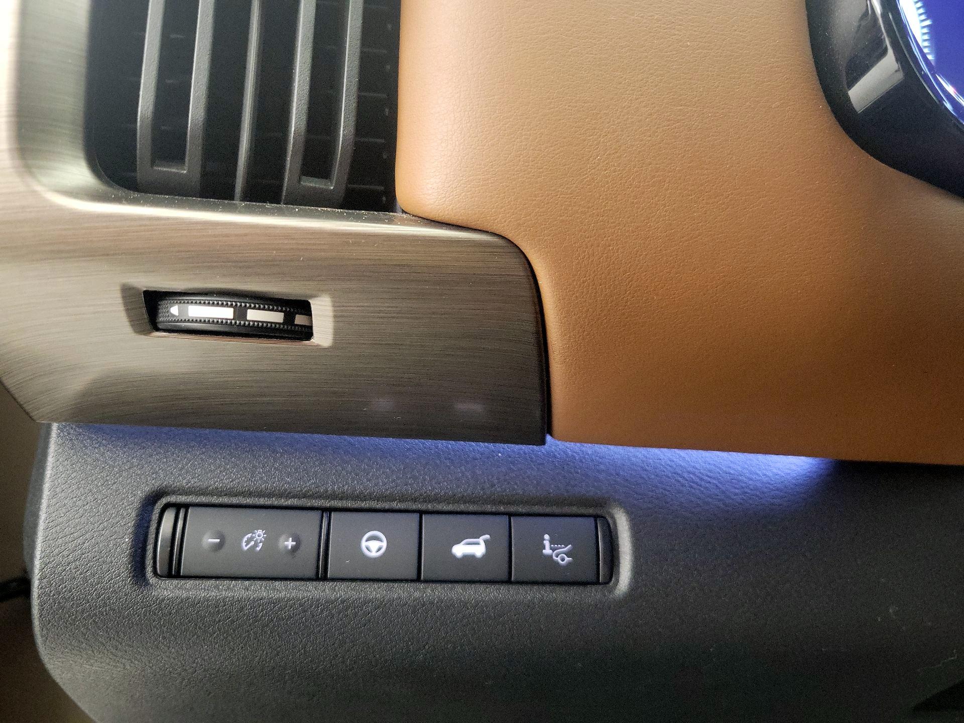 Thumbnail: 2023 Nissan Pathfinder - 13