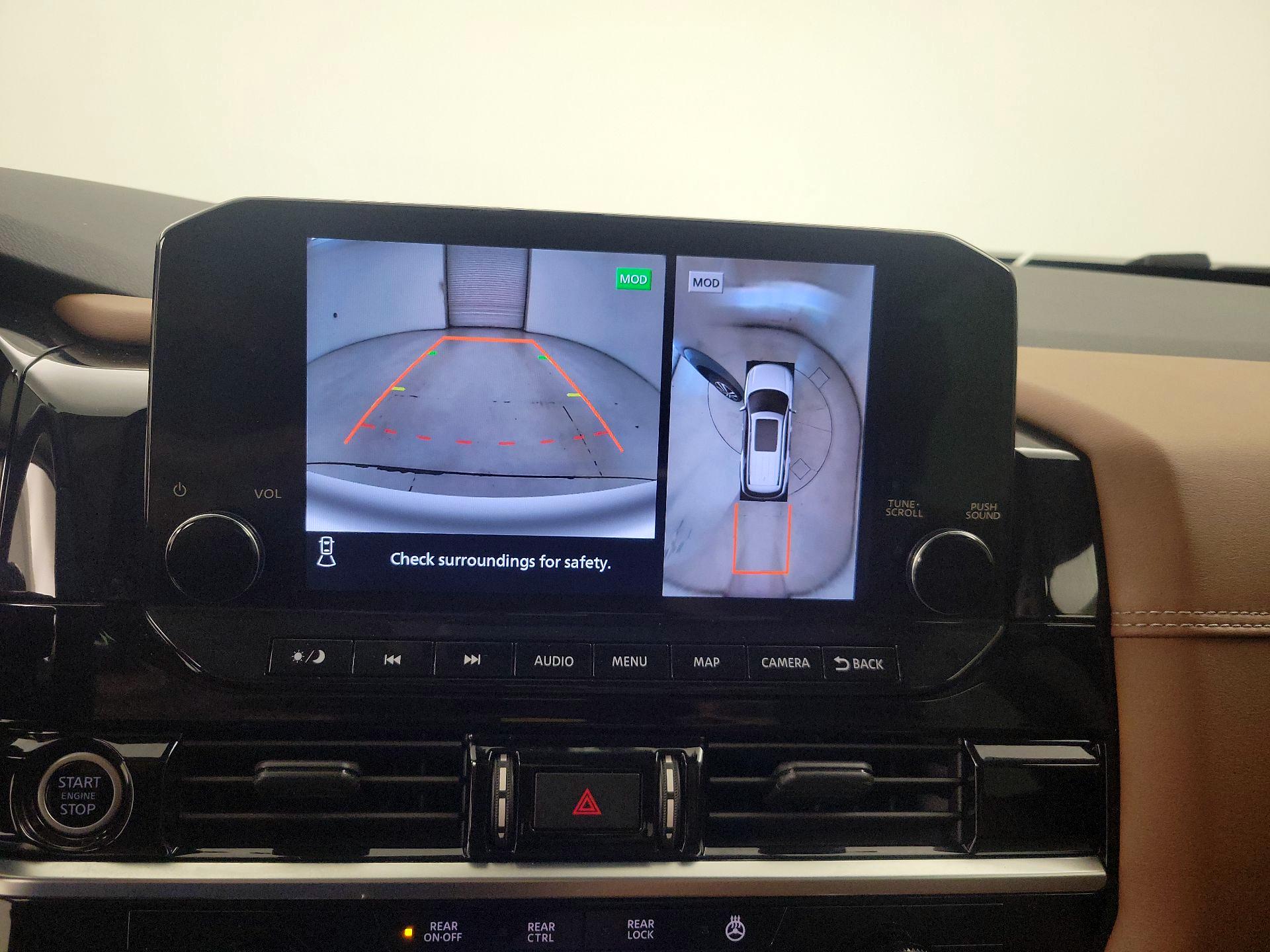 Thumbnail: 2023 Nissan Pathfinder - 14