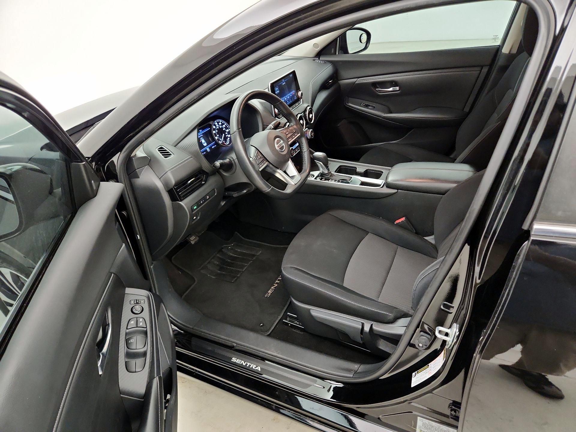 Thumbnail: 2023 Nissan Sentra - 11