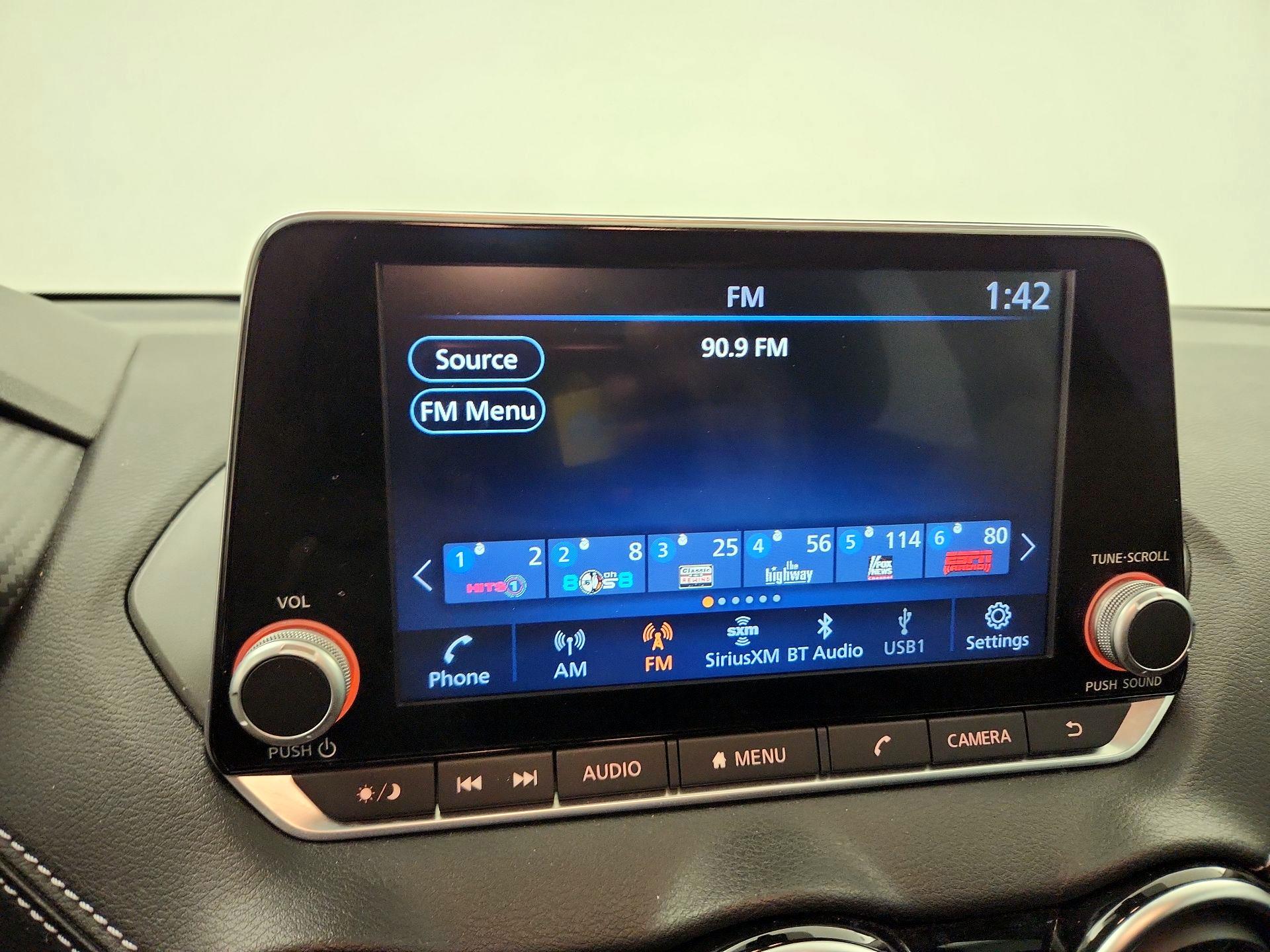 Thumbnail: 2023 Nissan Sentra - 15