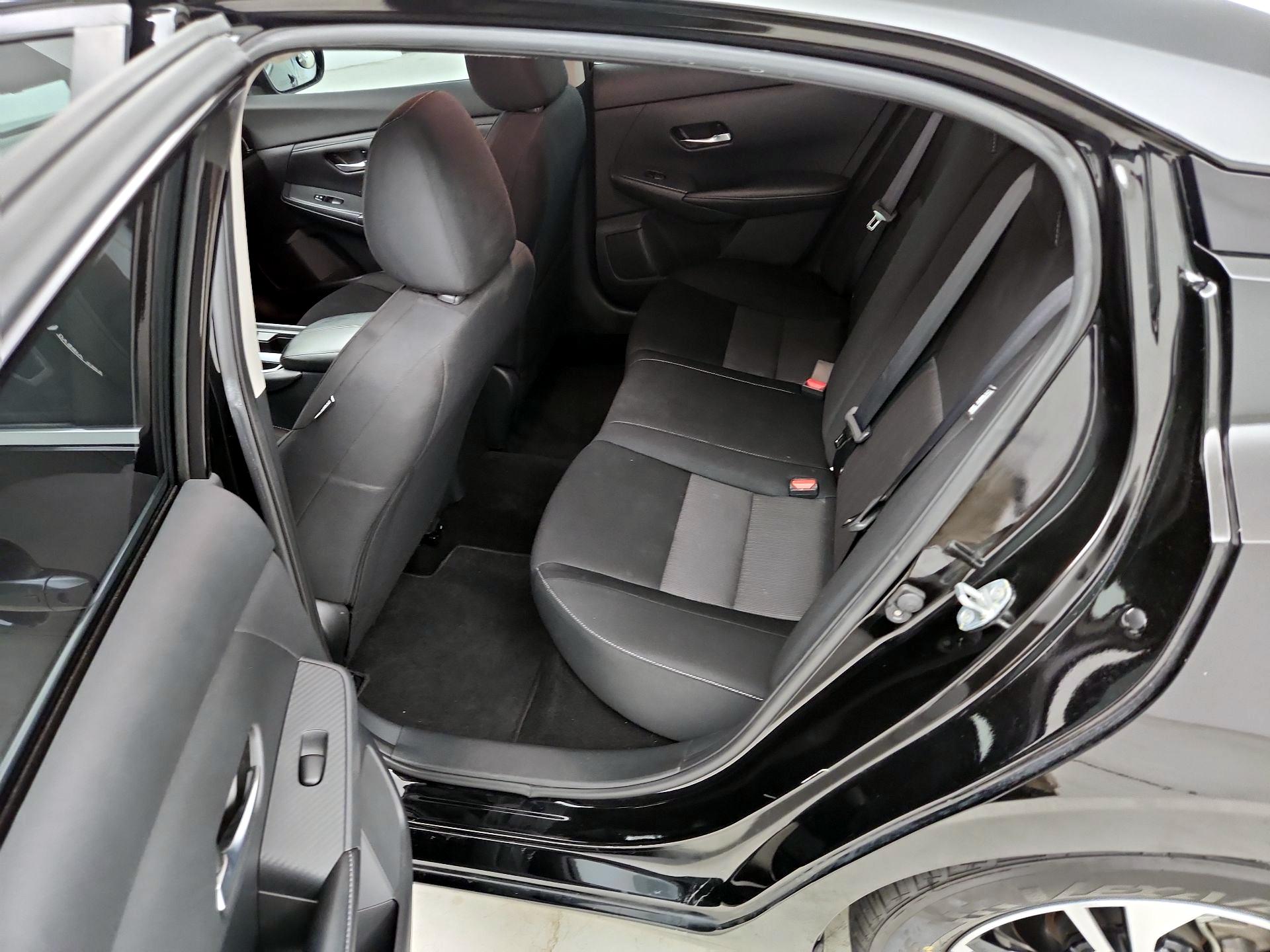 Thumbnail: 2023 Nissan Sentra - 19