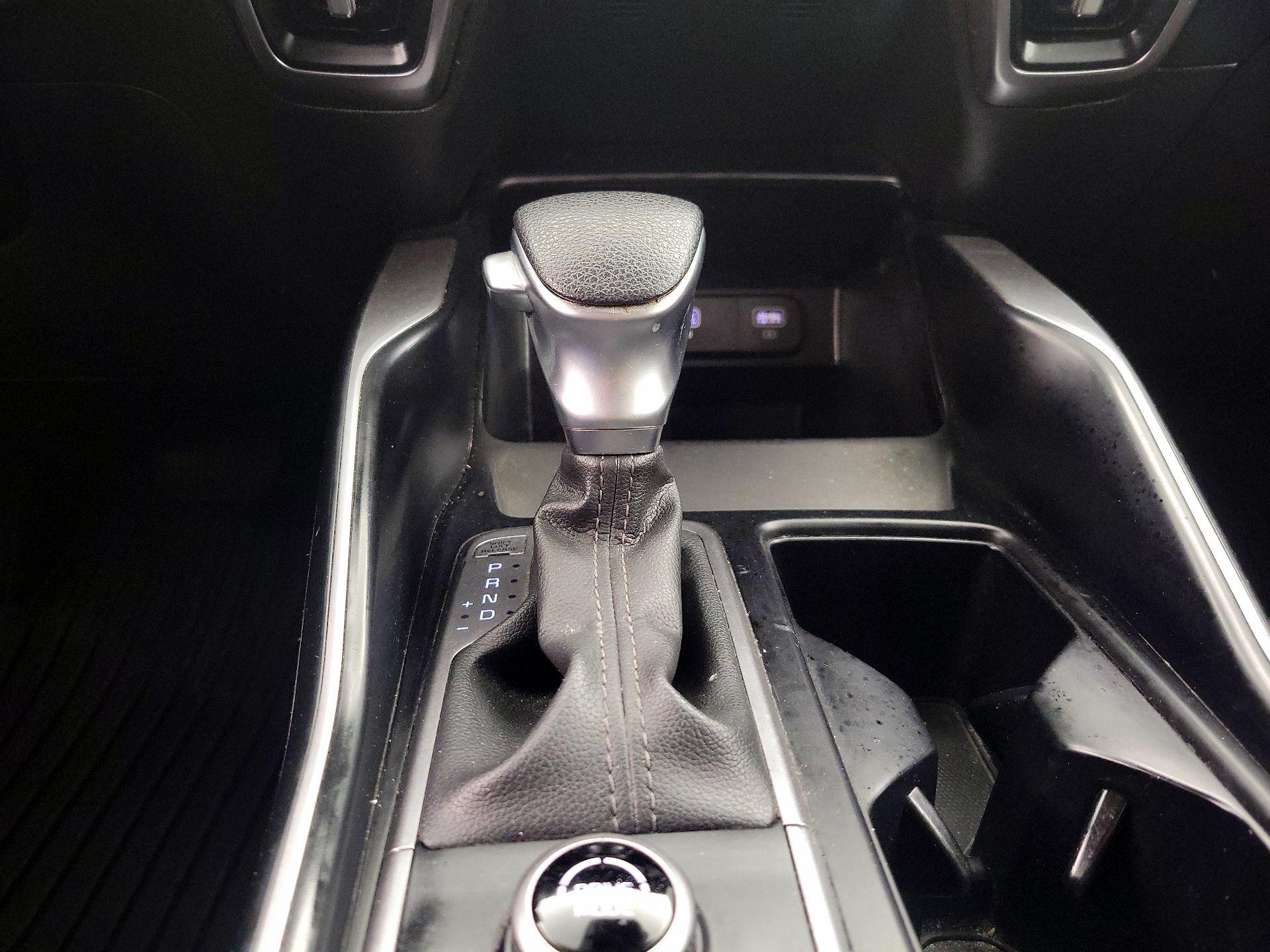 Thumbnail: 2023 Kia Sorento - 17