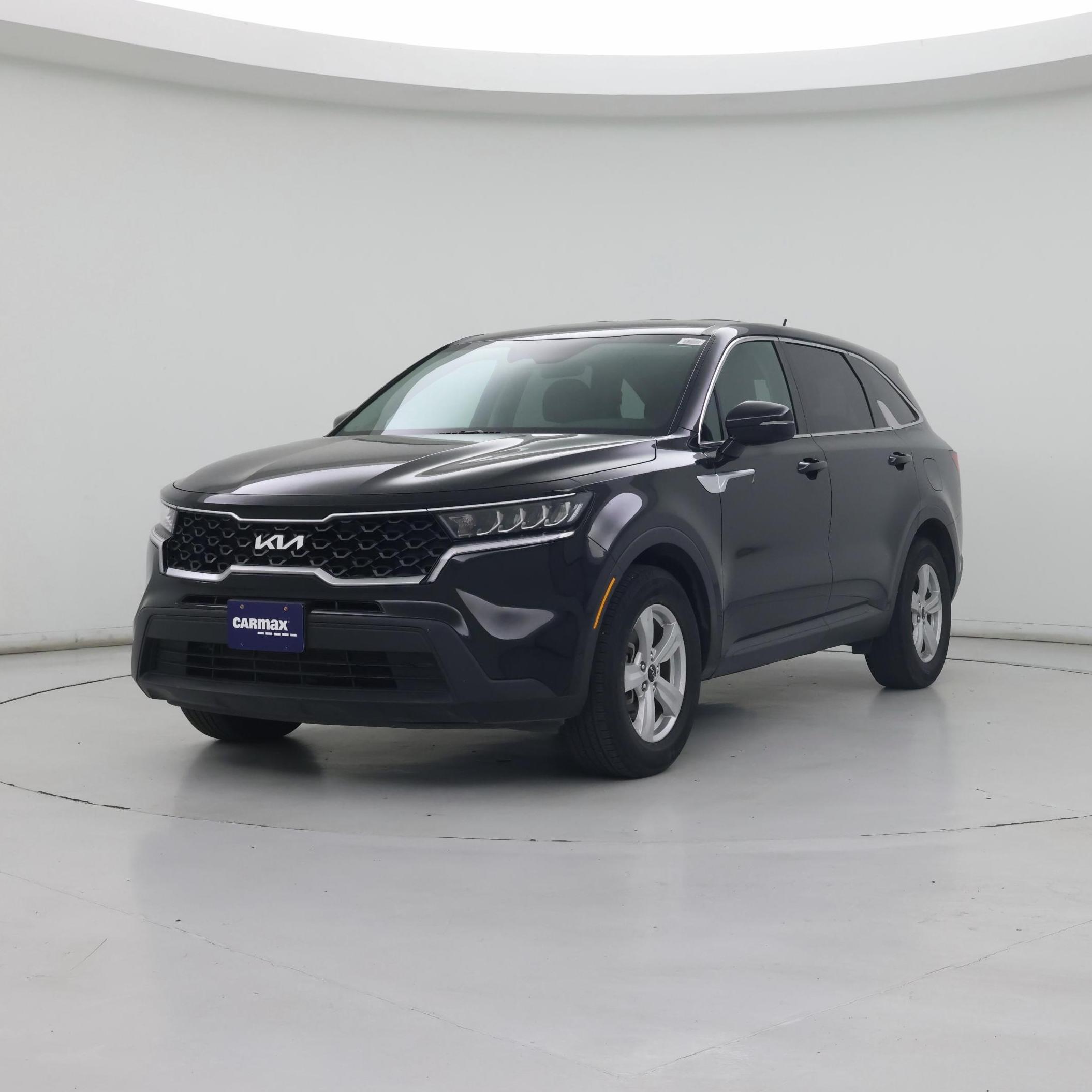 Thumbnail: 2023 Kia Sorento - 4
