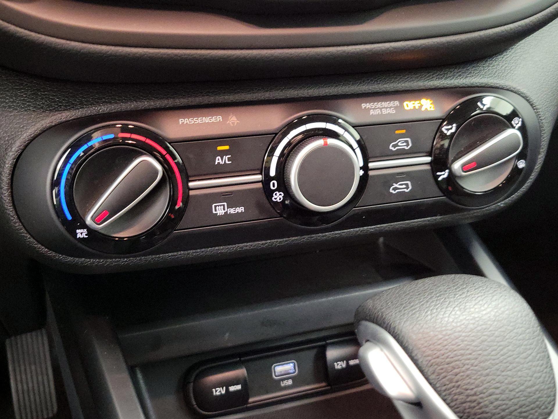 Thumbnail: 2025 Kia Soul - 16