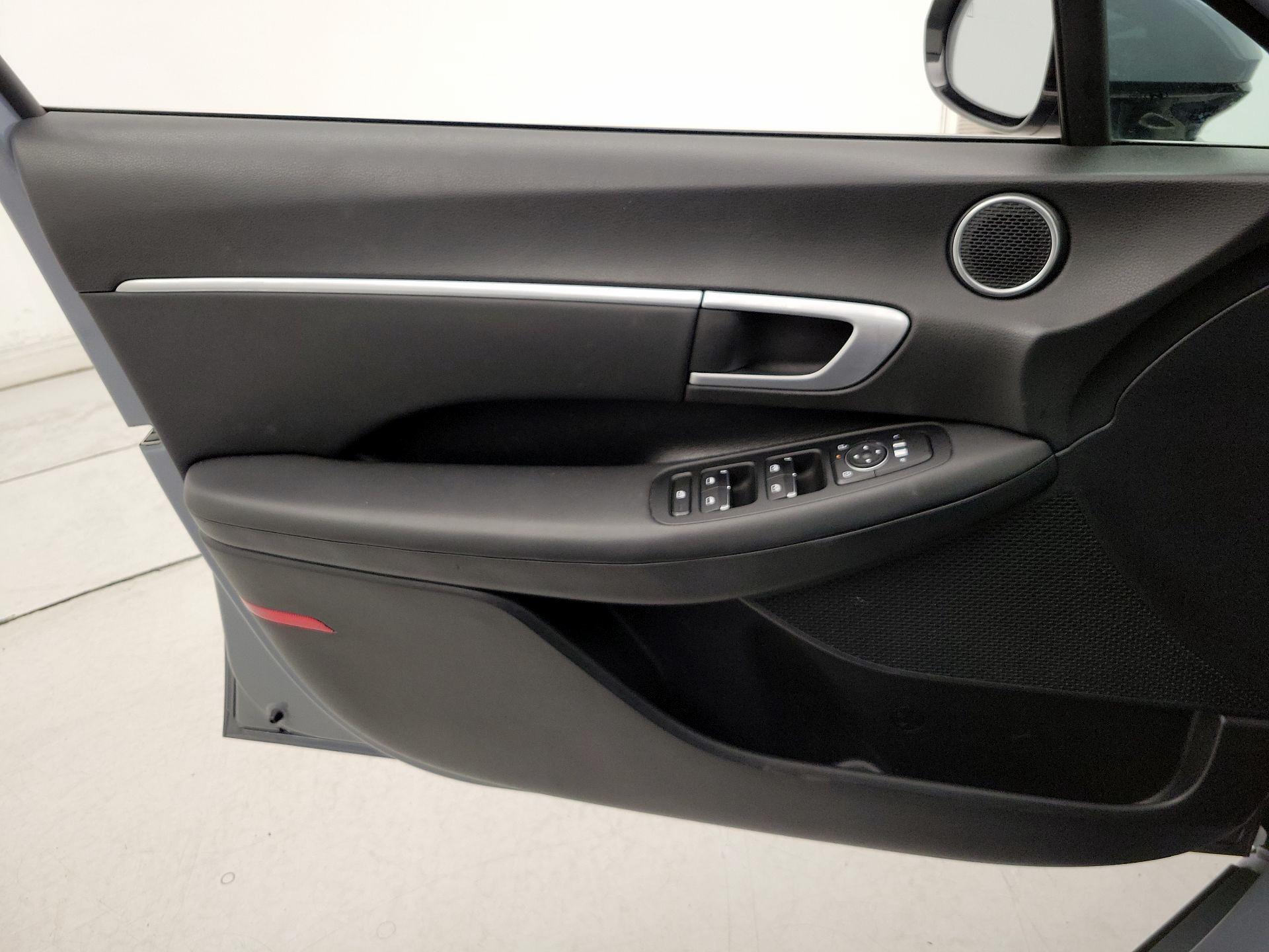 Thumbnail: 2025 Hyundai Sonata - 12