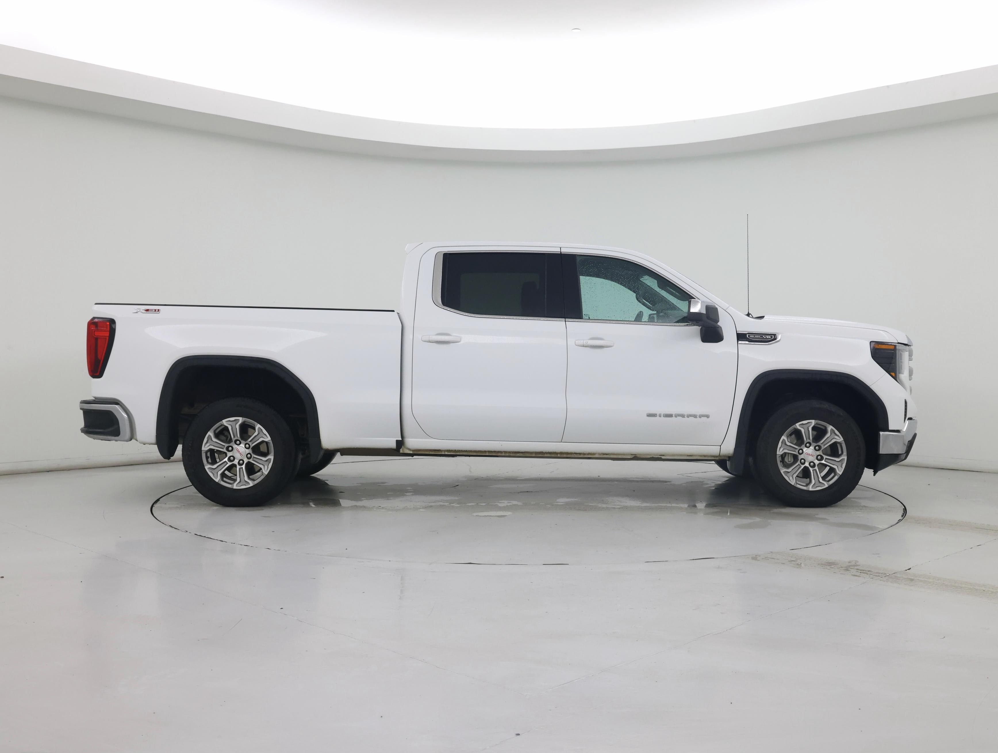 Thumbnail: 2023 GMC Sierra 1500 - 7