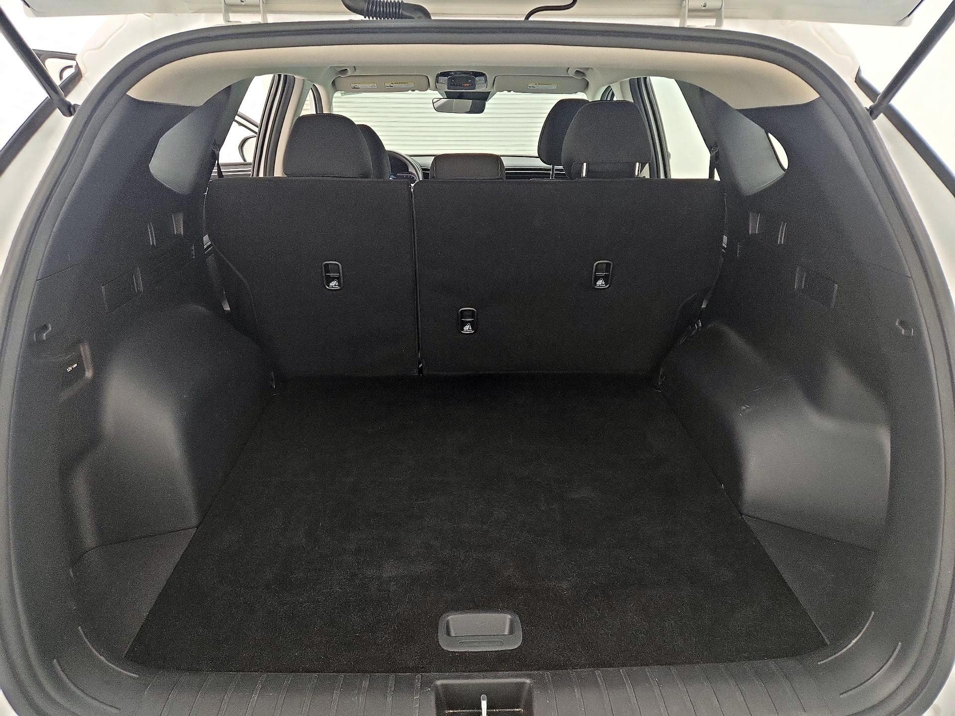 Thumbnail: 2024 Hyundai Tucson - 18