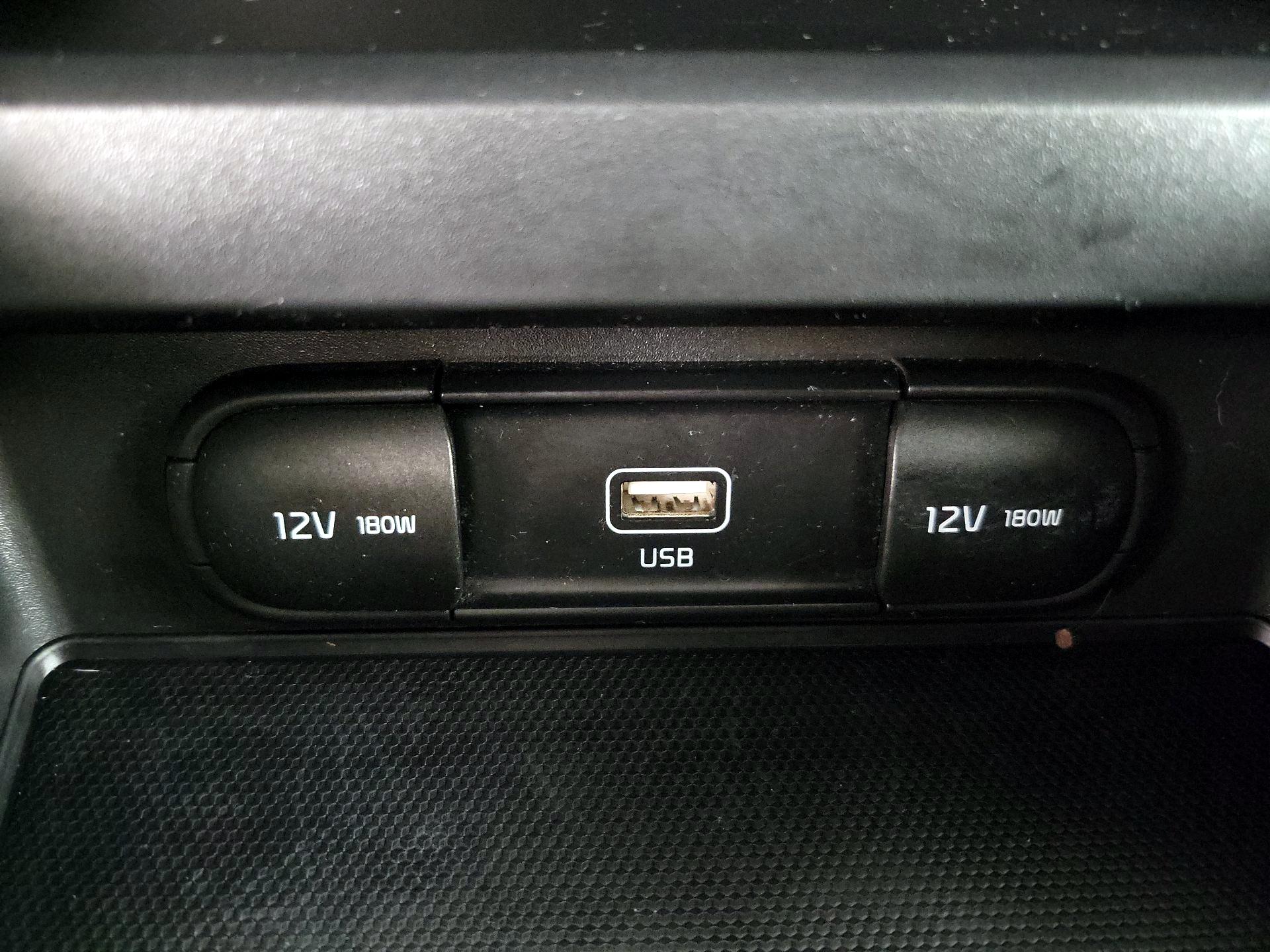 Thumbnail: 2021 Kia Soul - 18