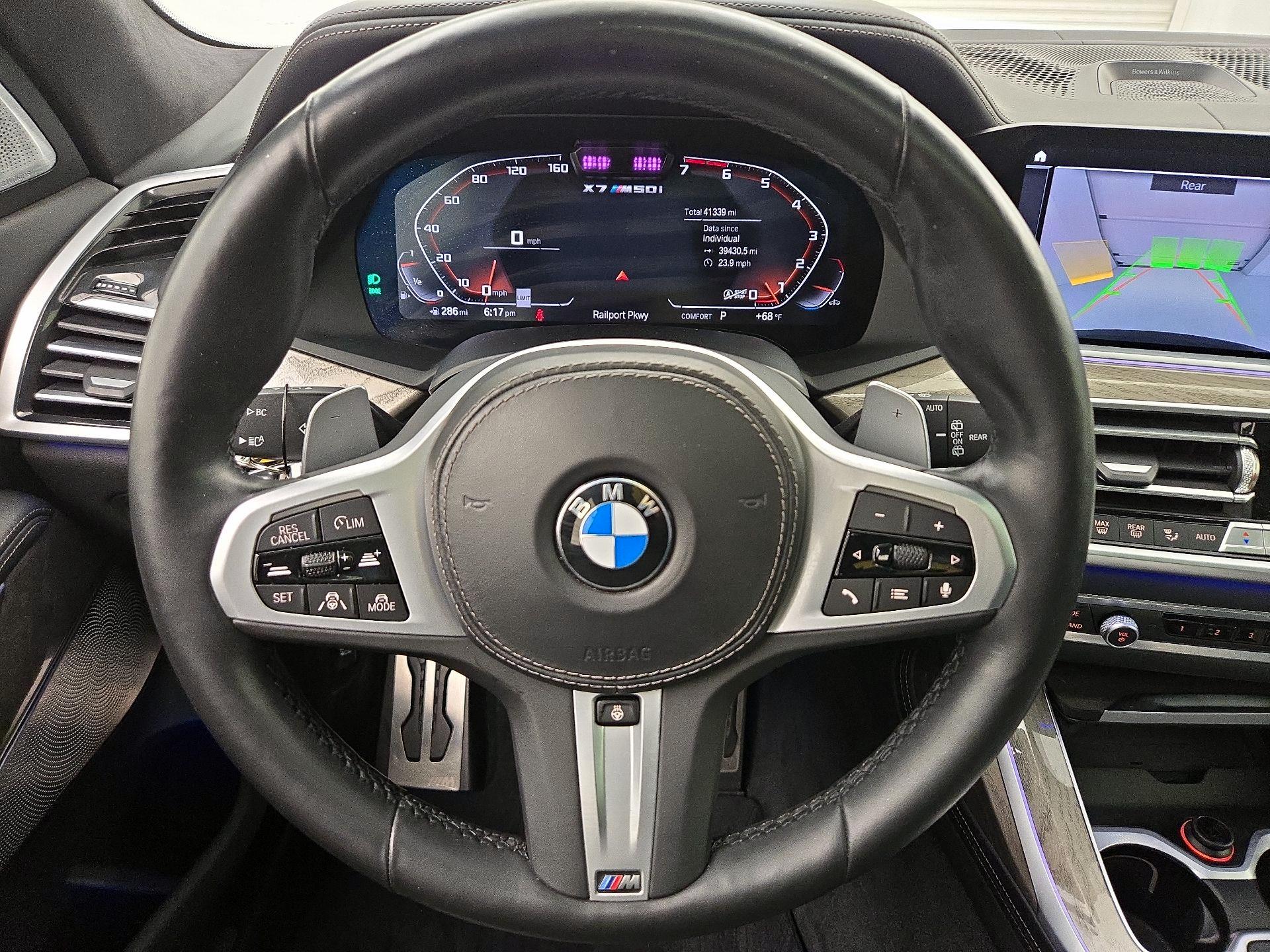 Thumbnail: 2021 BMW X7 - 10