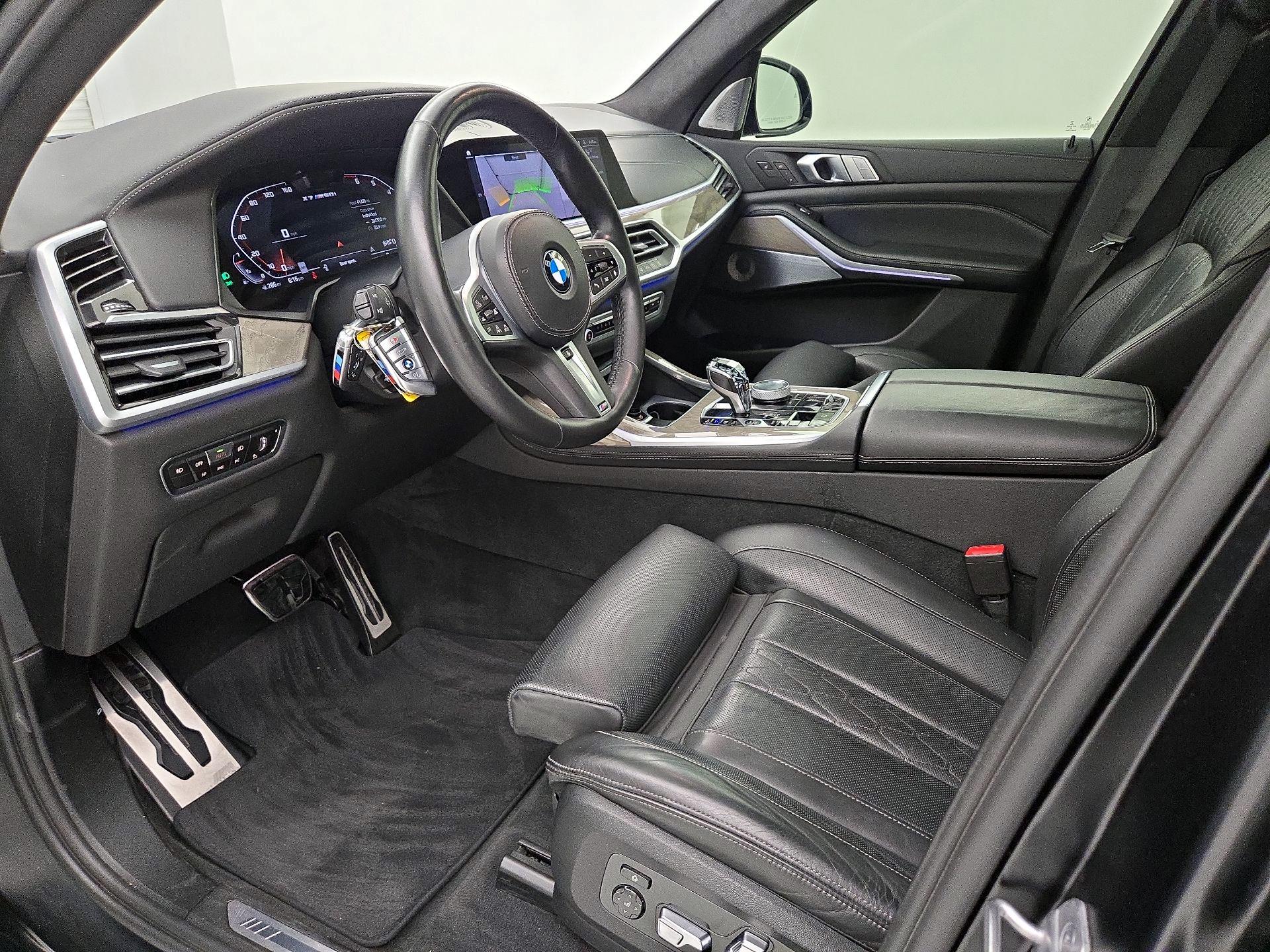Thumbnail: 2021 BMW X7 - 11
