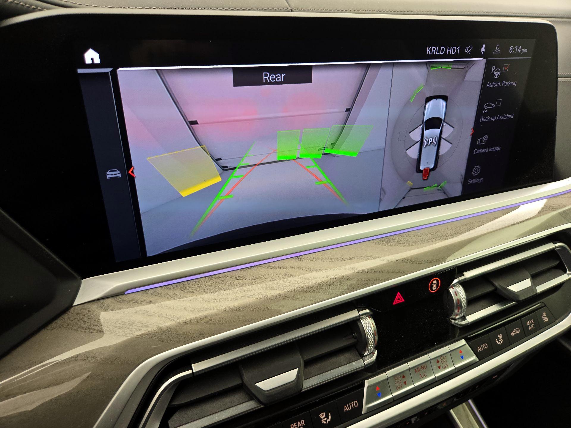 Thumbnail: 2021 BMW X7 - 14