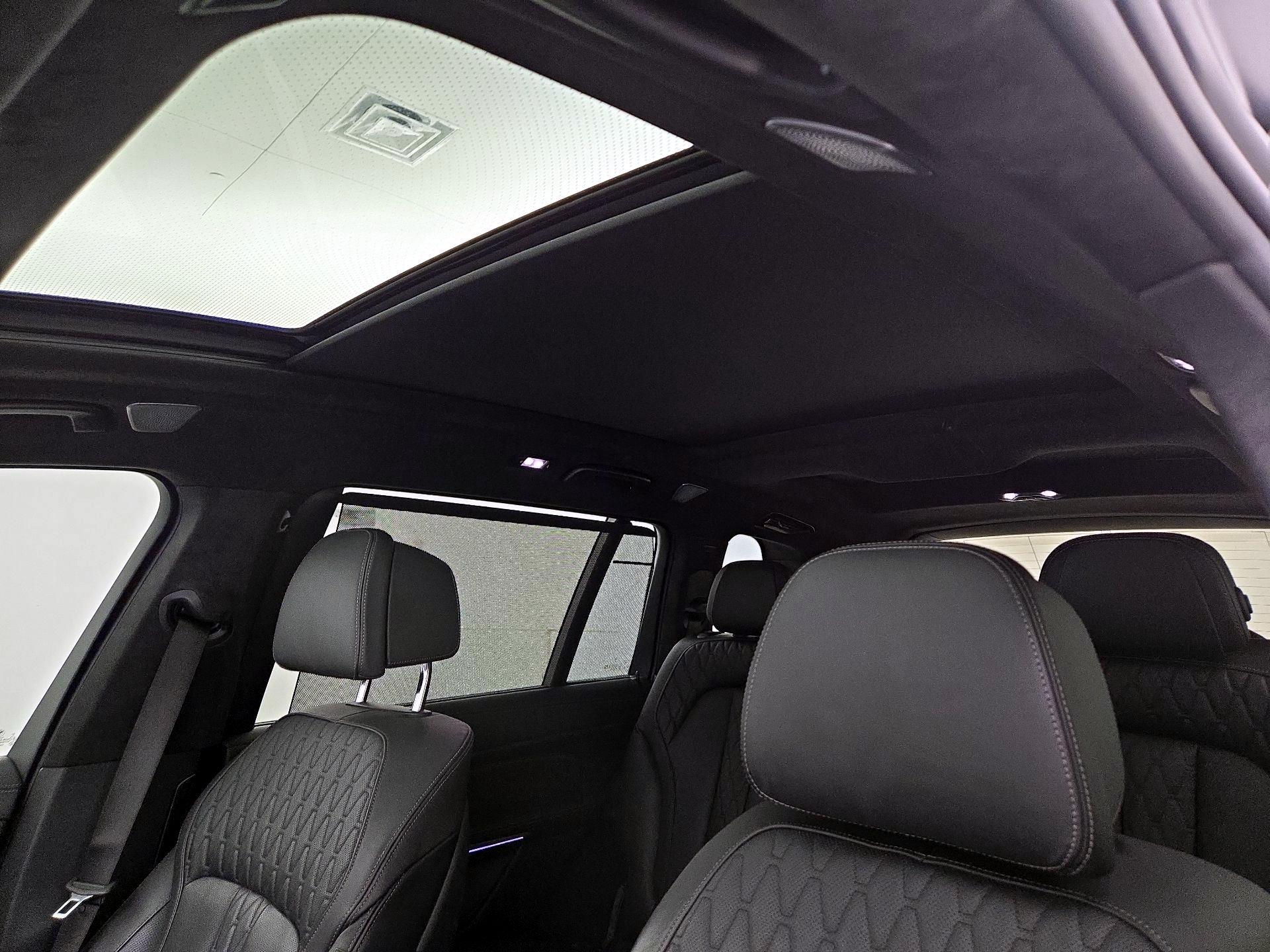 Thumbnail: 2021 BMW X7 - 19
