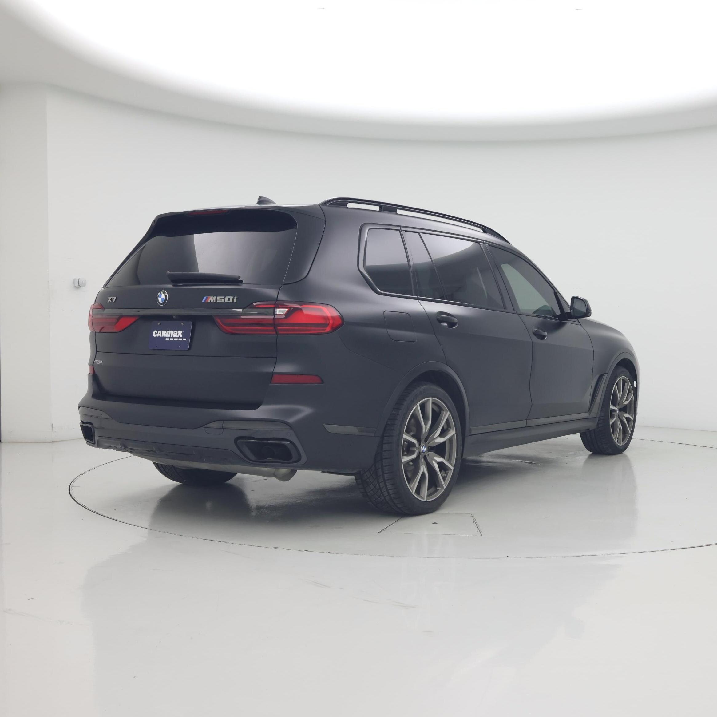 Thumbnail: 2021 BMW X7 - 8