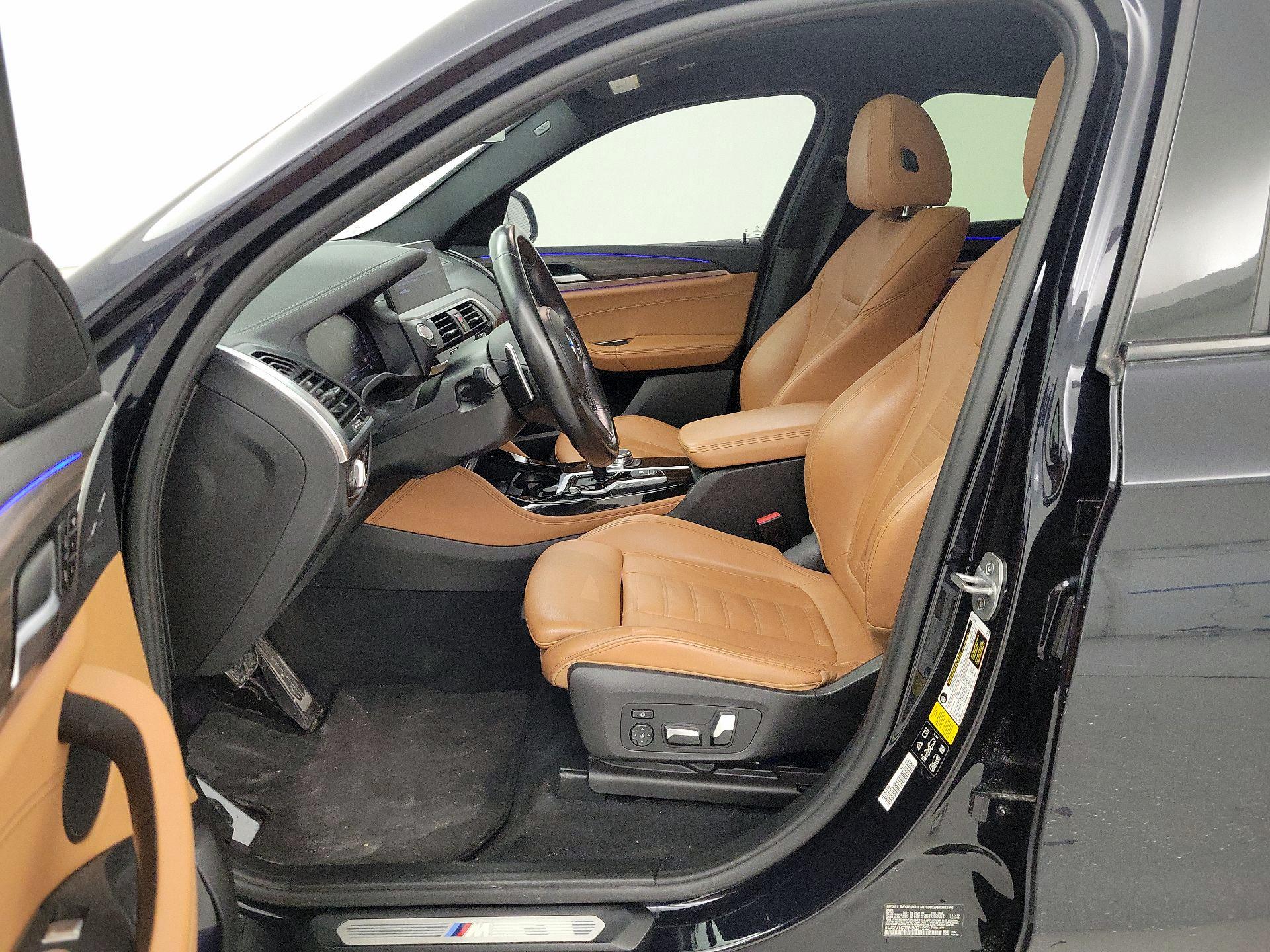 Thumbnail: 2021 BMW X4 - 11