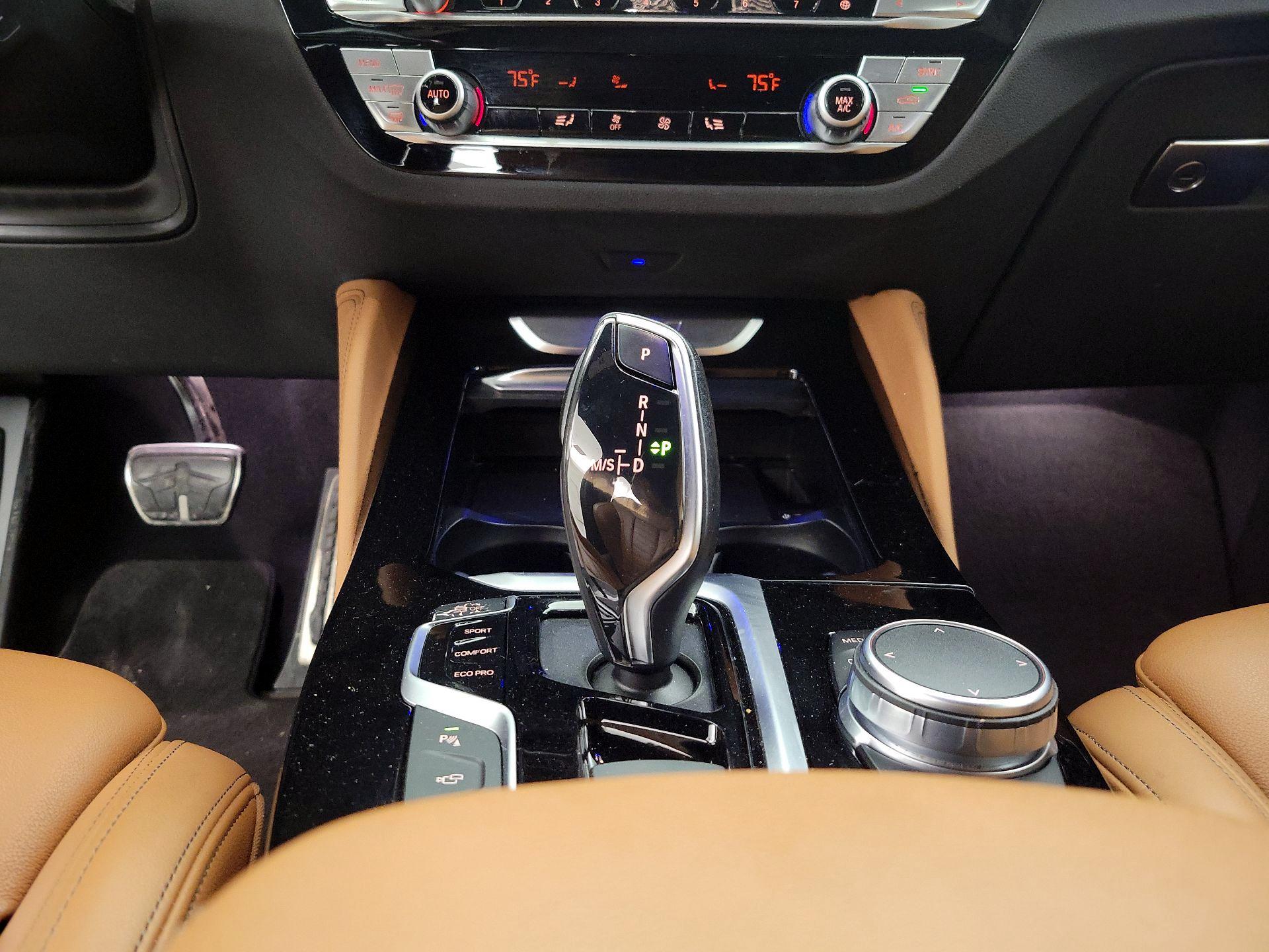 Thumbnail: 2021 BMW X4 - 17