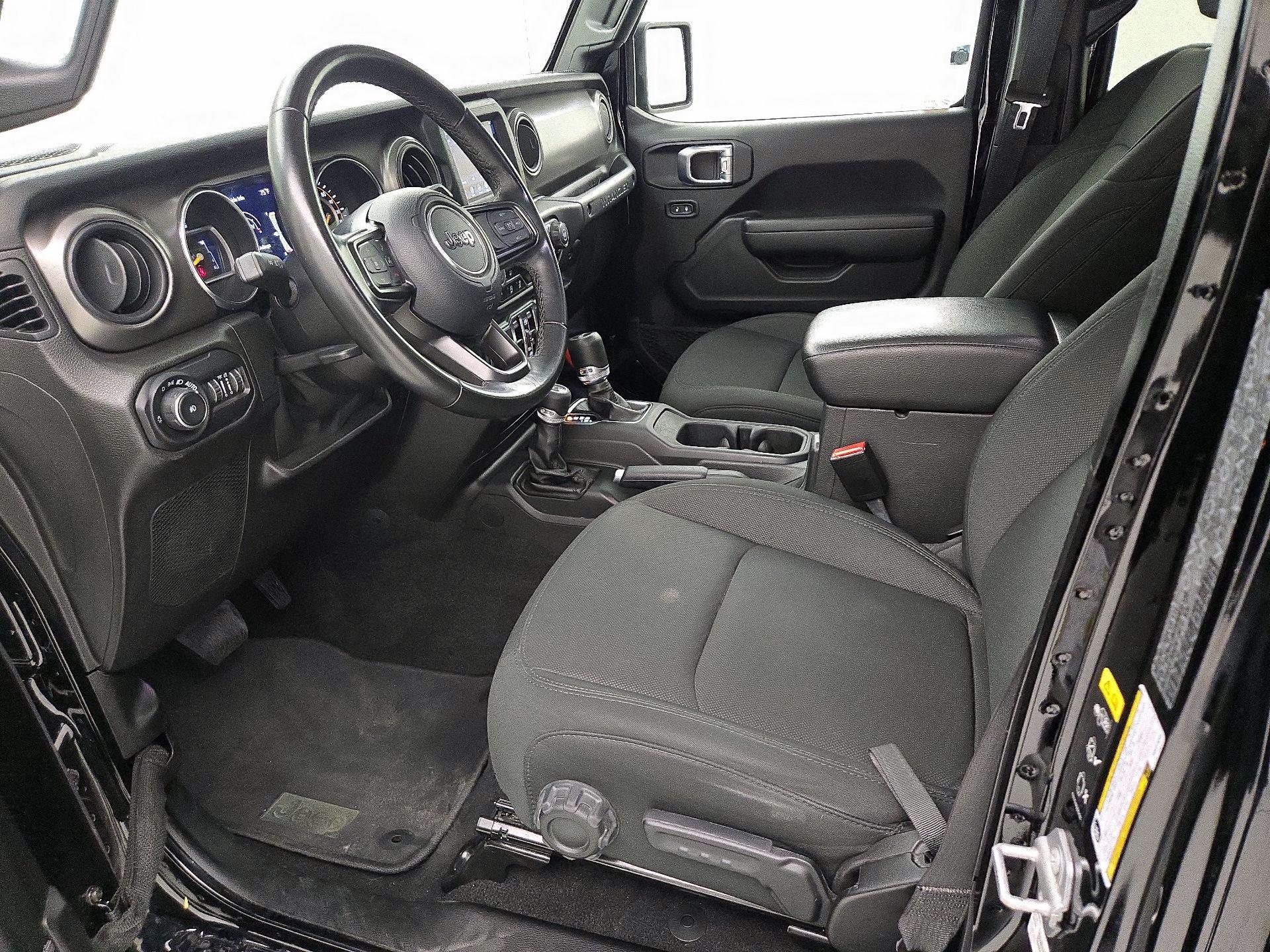 Thumbnail: 2021 Jeep Wrangler - 11