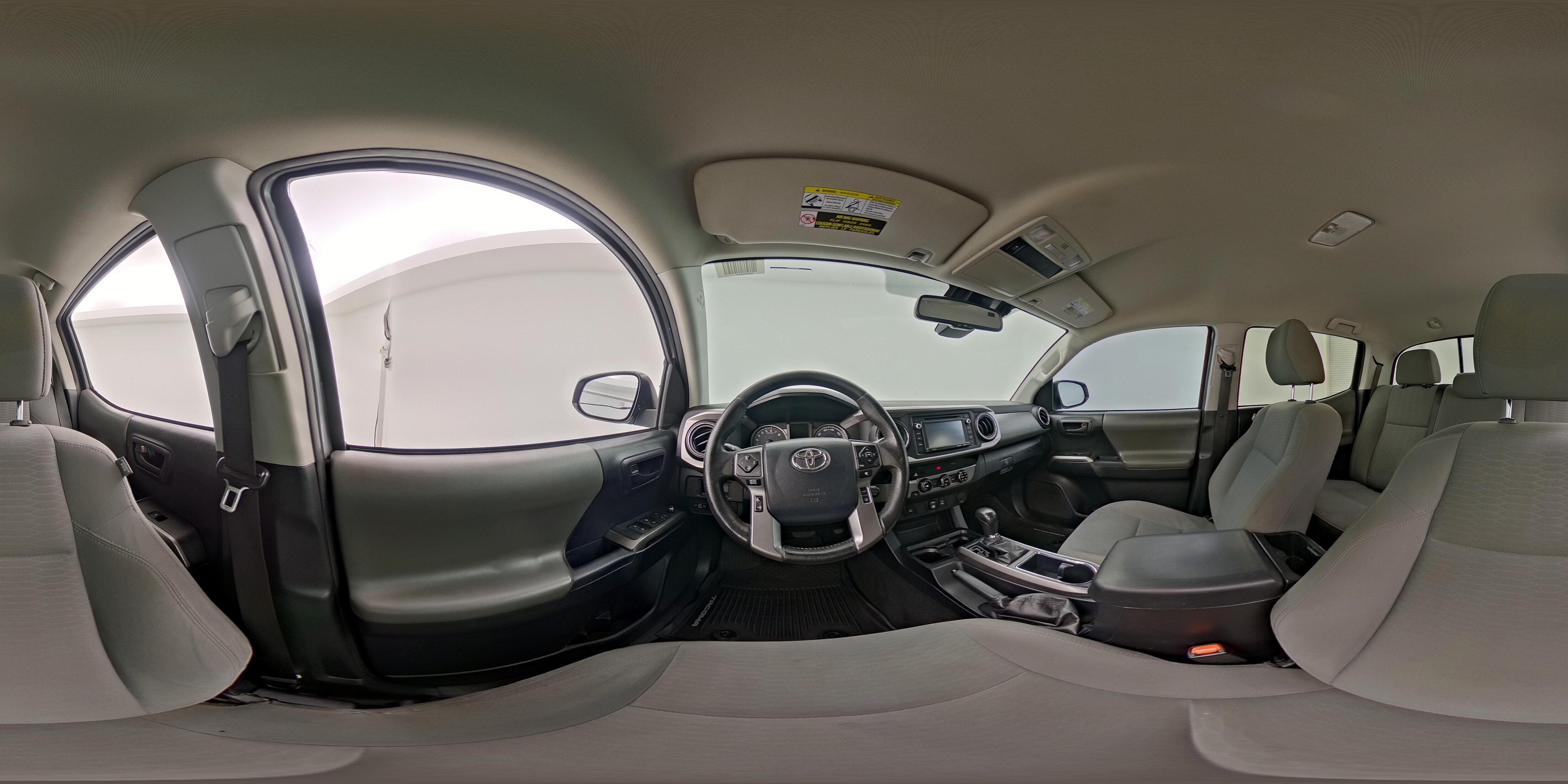 2018 Toyota Tacoma SR5 - Photo 26