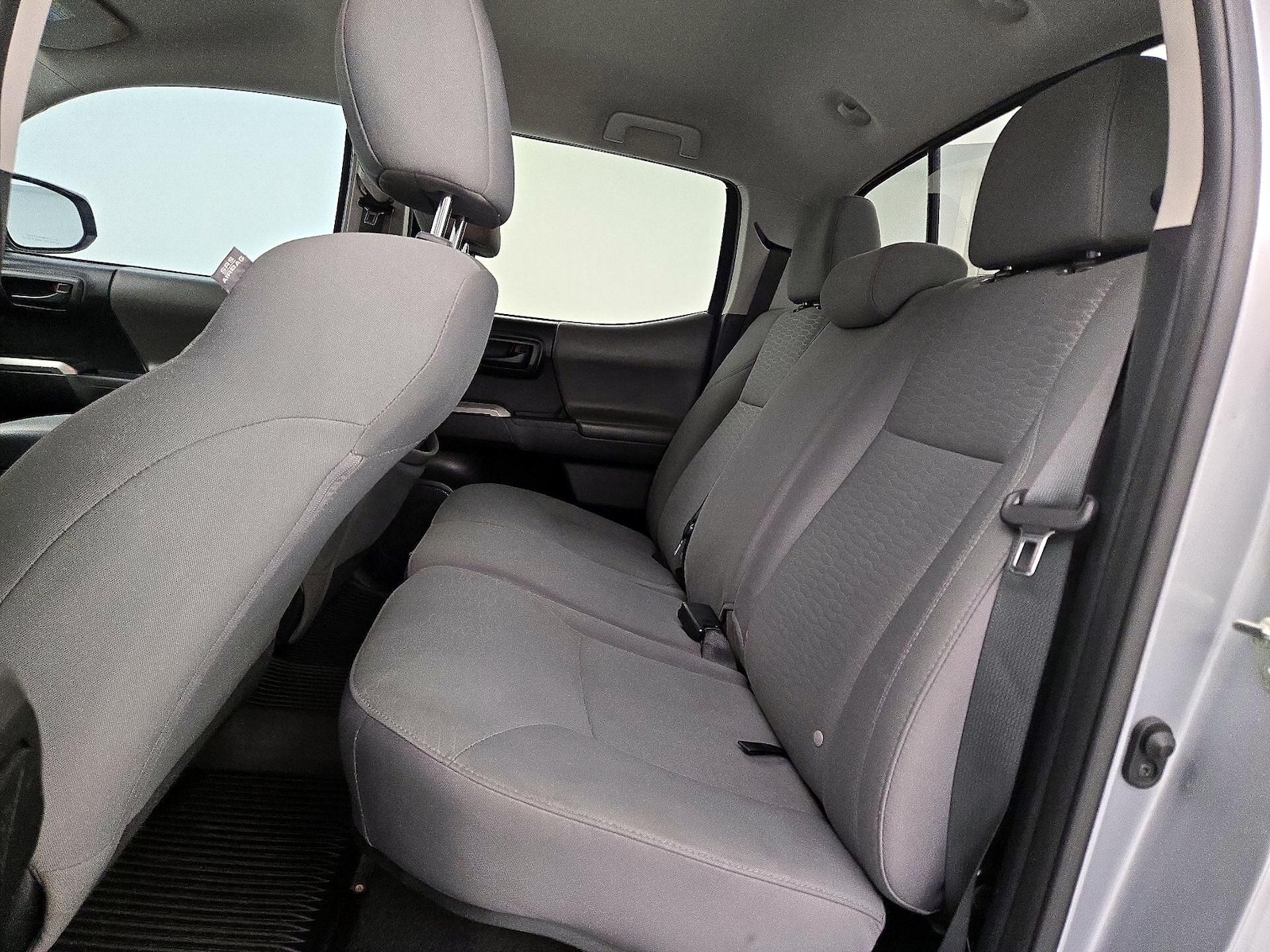 2018 Toyota Tacoma SR5 - Photo 20