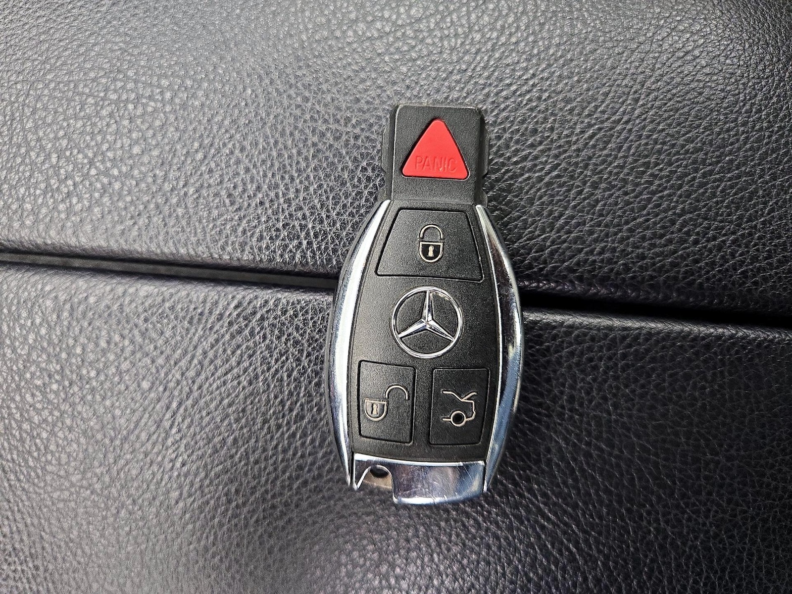2016 Mercedes-Benz C-Class C300 - Photo 24