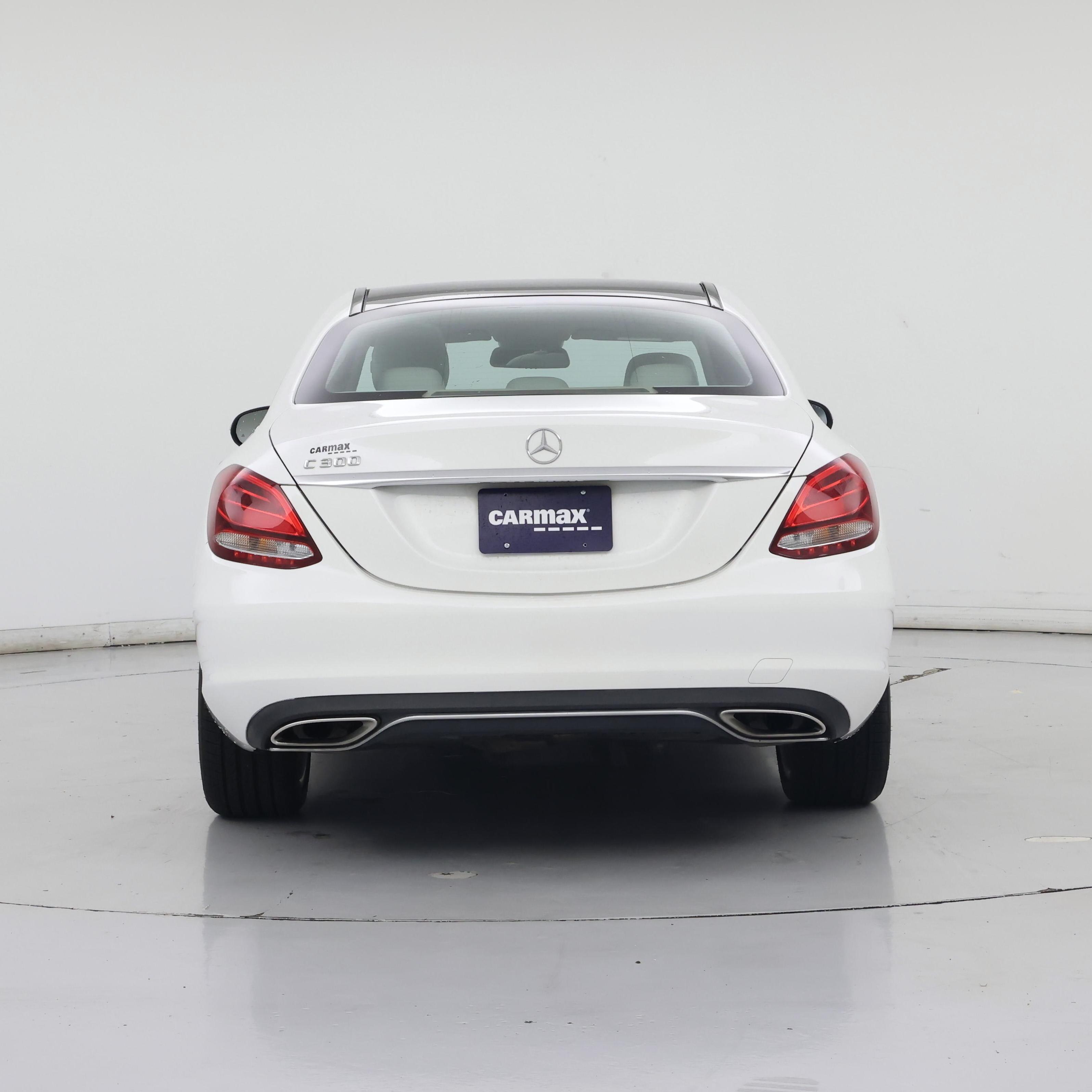 Thumbnail: 2016 Mercedes-Benz C-Class - 6