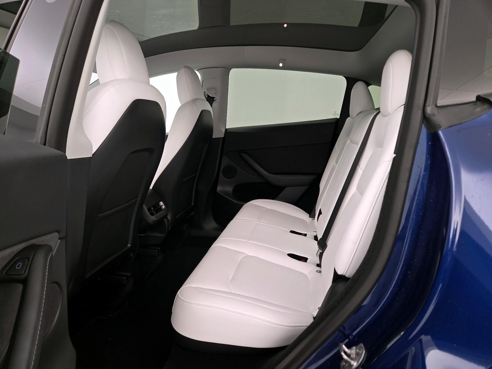 Thumbnail: 2023 Tesla Model Y - 20