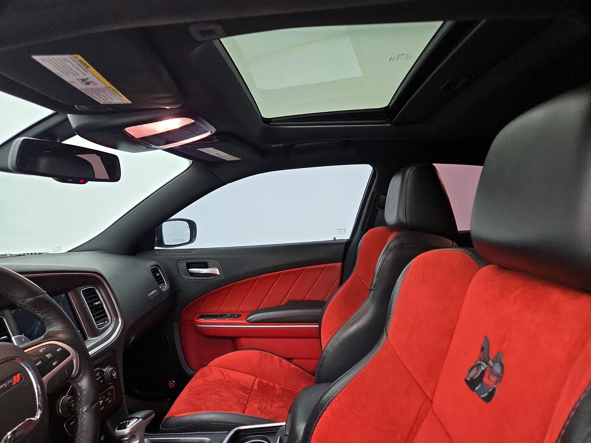 Thumbnail: 2017 Dodge Charger - 20