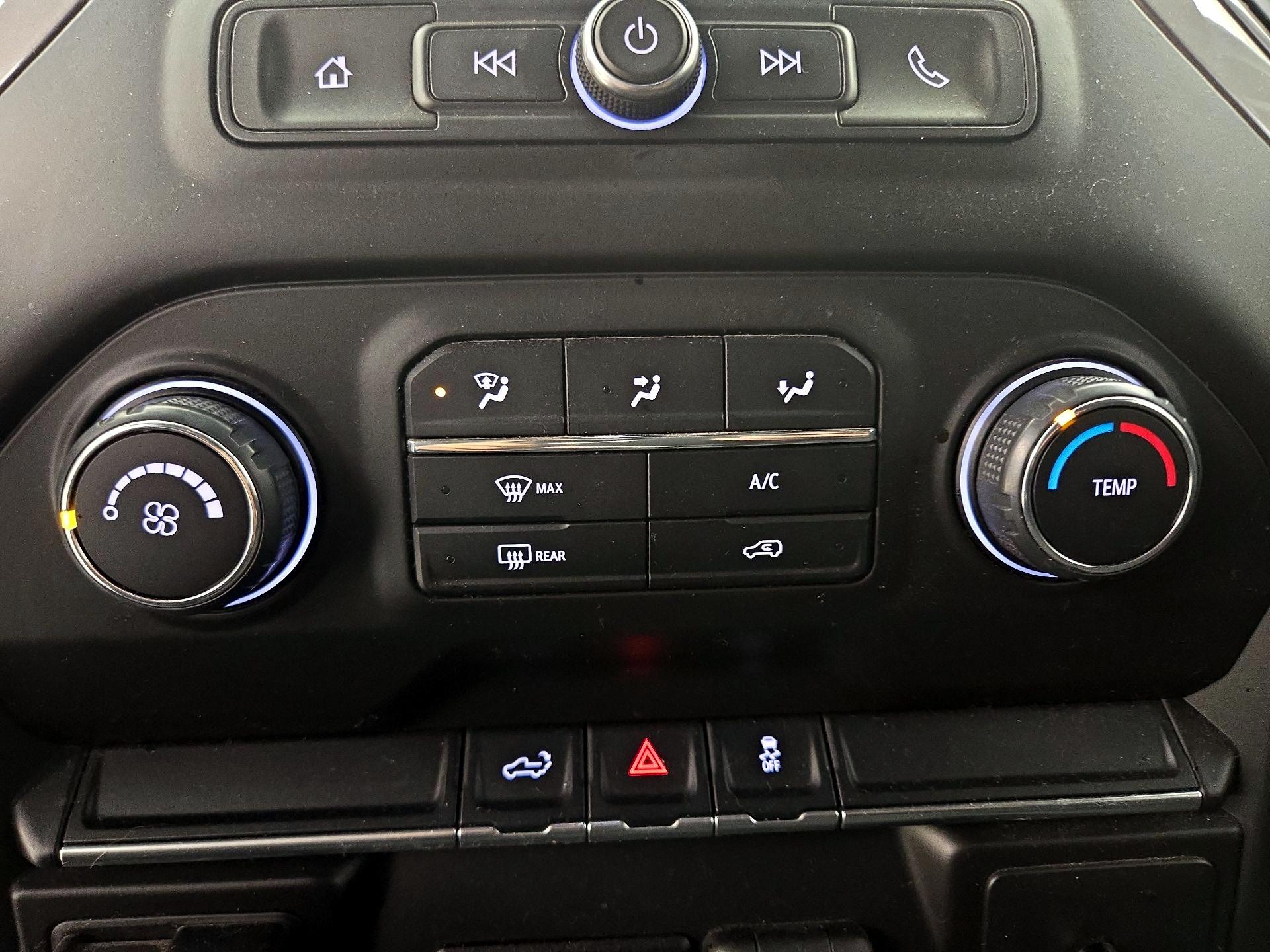 Thumbnail: 2021 Chevrolet Silverado 1500 - 16